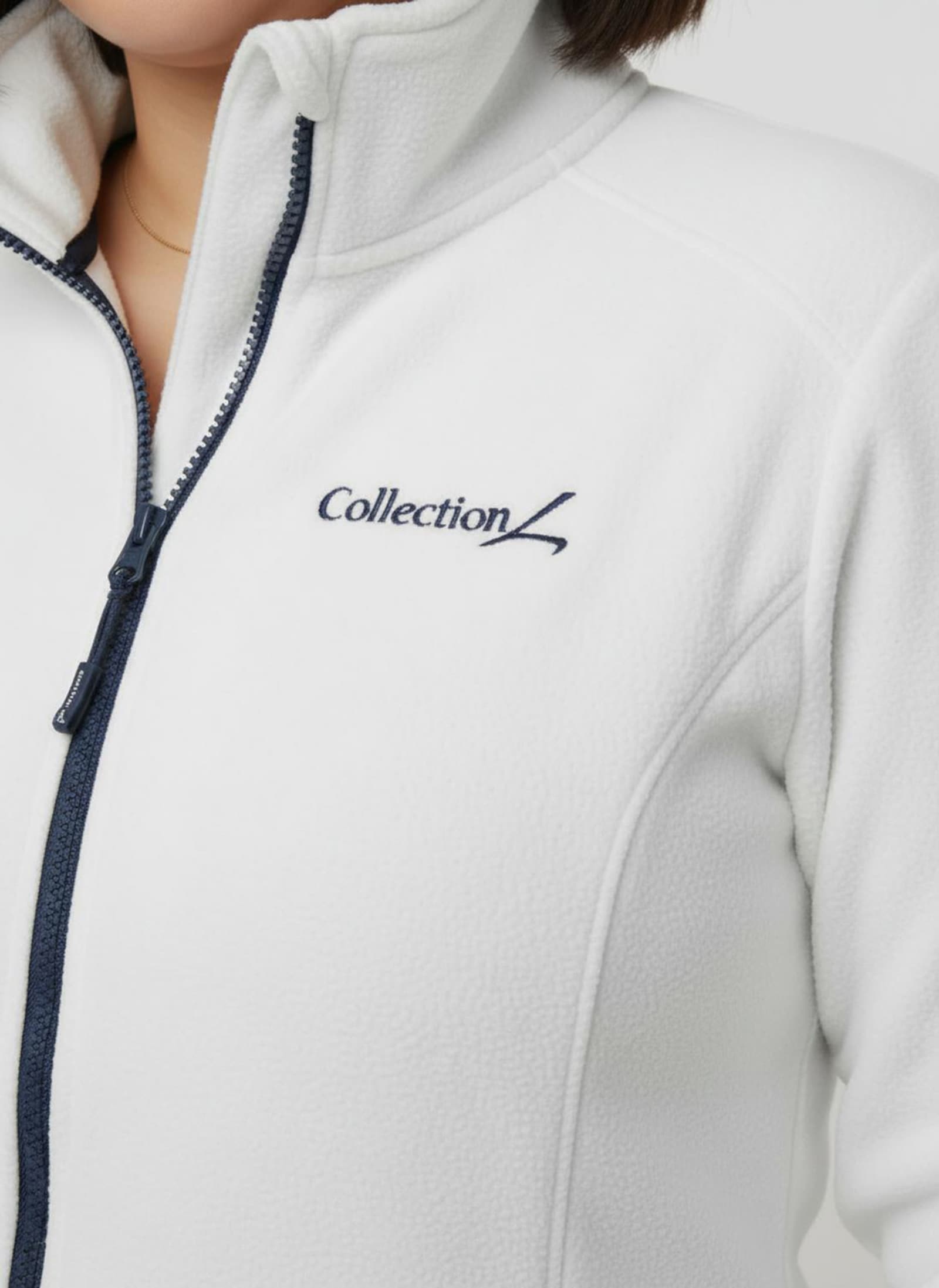 Fleecejacke mit Stickerei - ecru