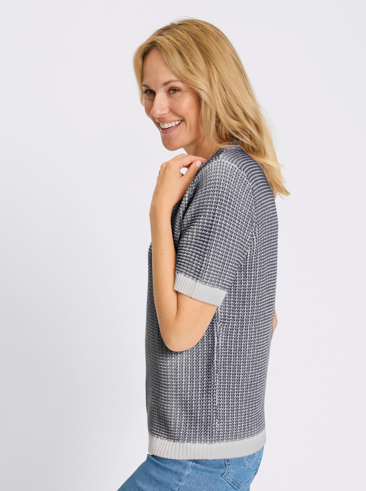 Kurzarmpullover - dunkelblau-ecru-gemustert