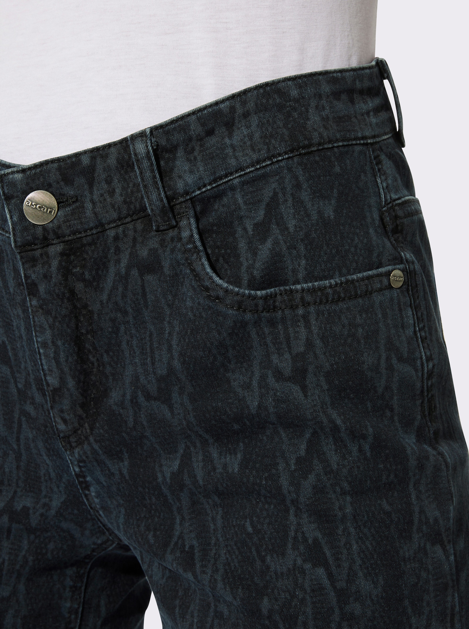 Jeans in Schlangen-Optik - dark blue-bedruckt
