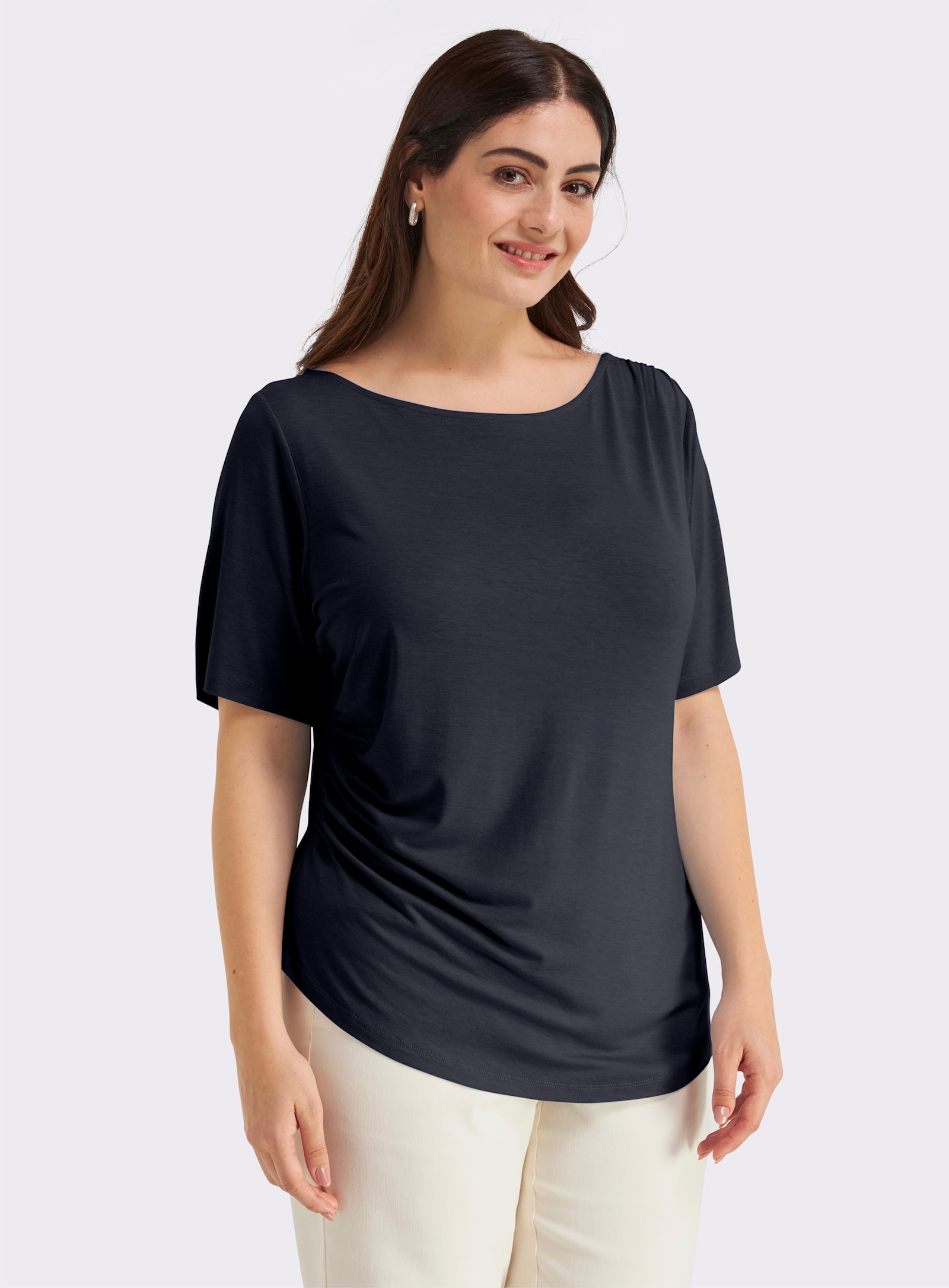 sheego Shirt mit Drapierungen in der Taille - tiefblau