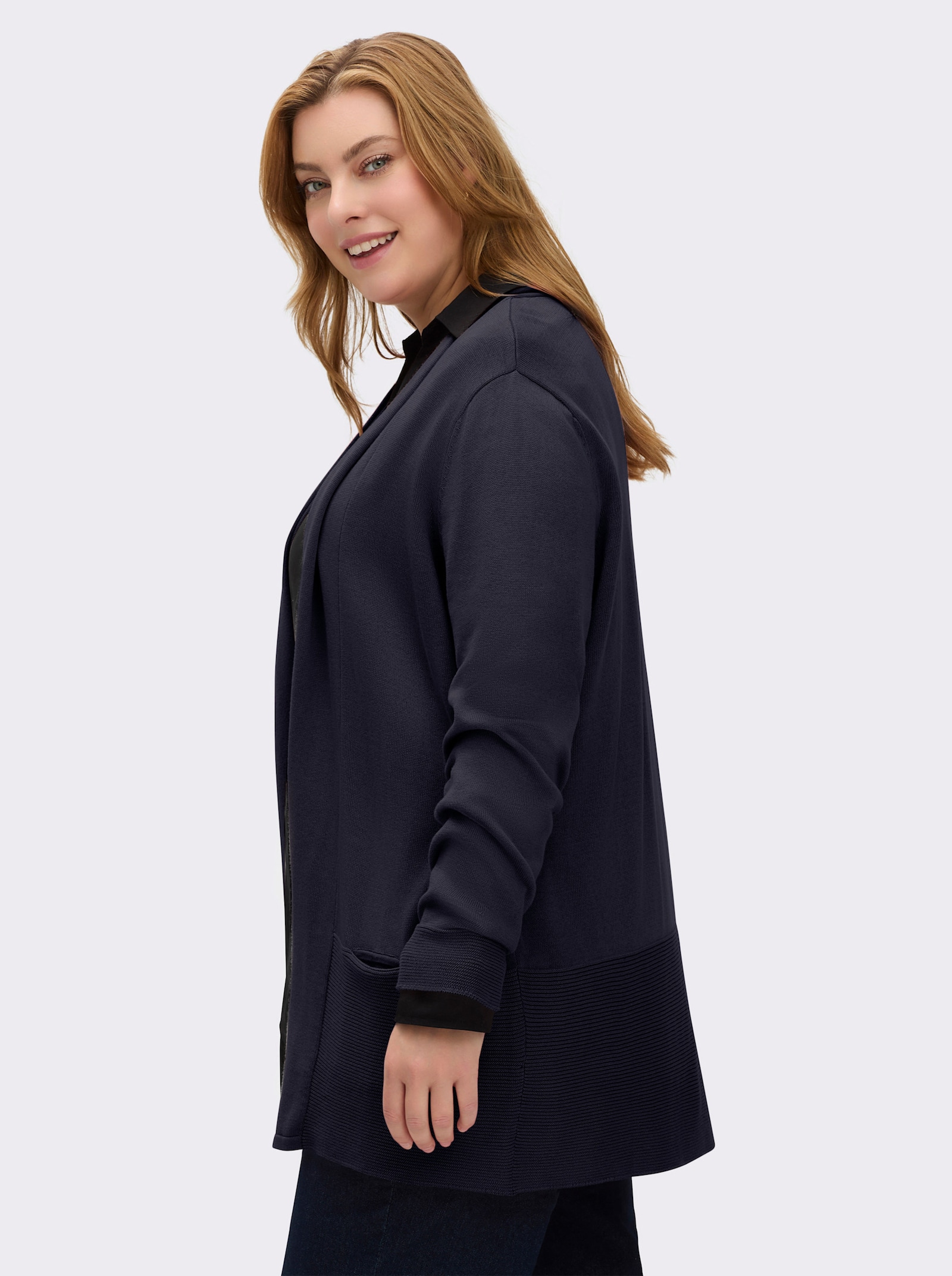 Longstrickjacke mit Schalkragen - marine