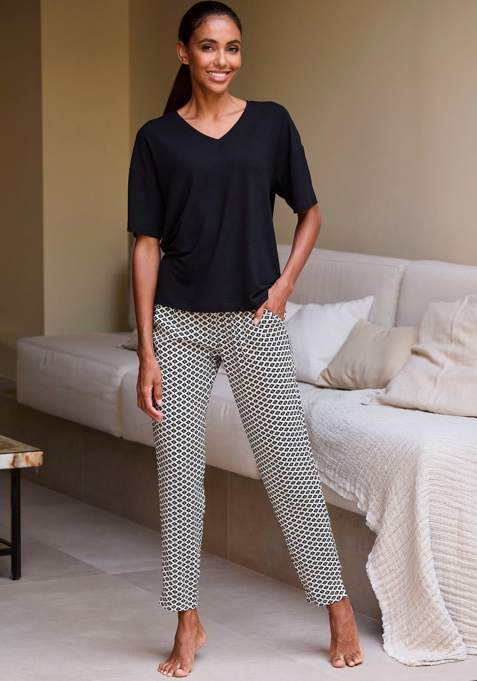 LASCANA Pyjamaoberteil - schwarz