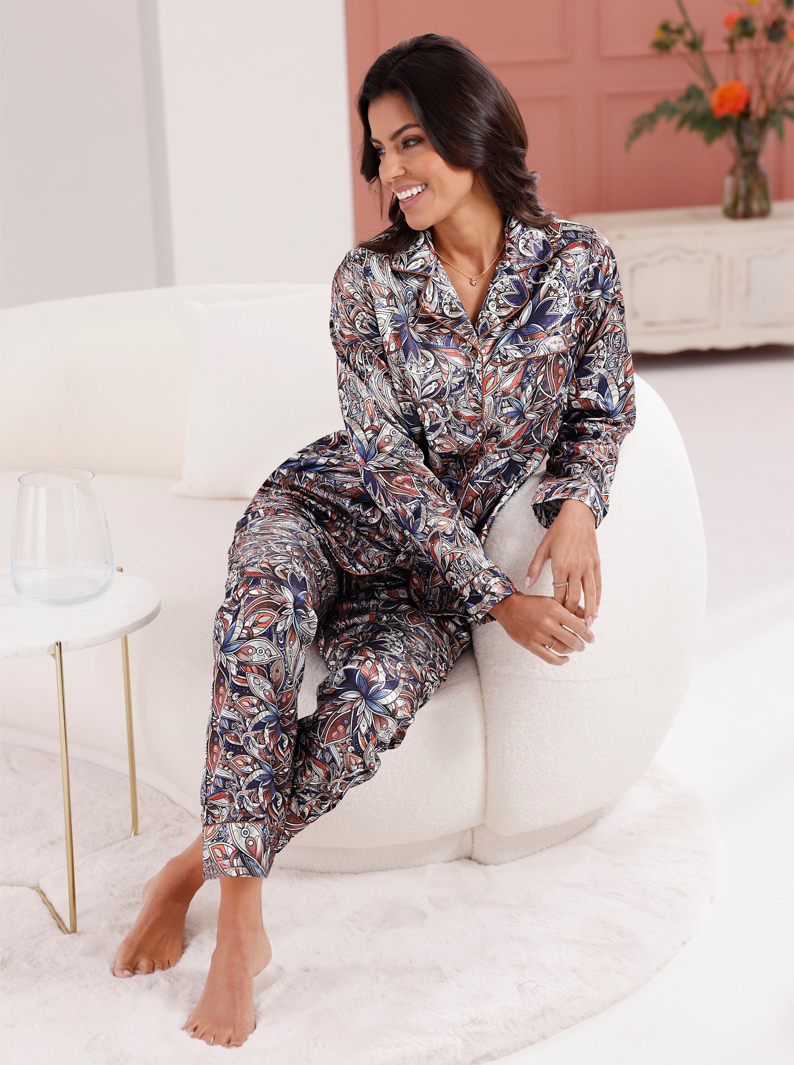 wäschepur Pyjama in Satin-Qualität - marine-cognac-bedruckt