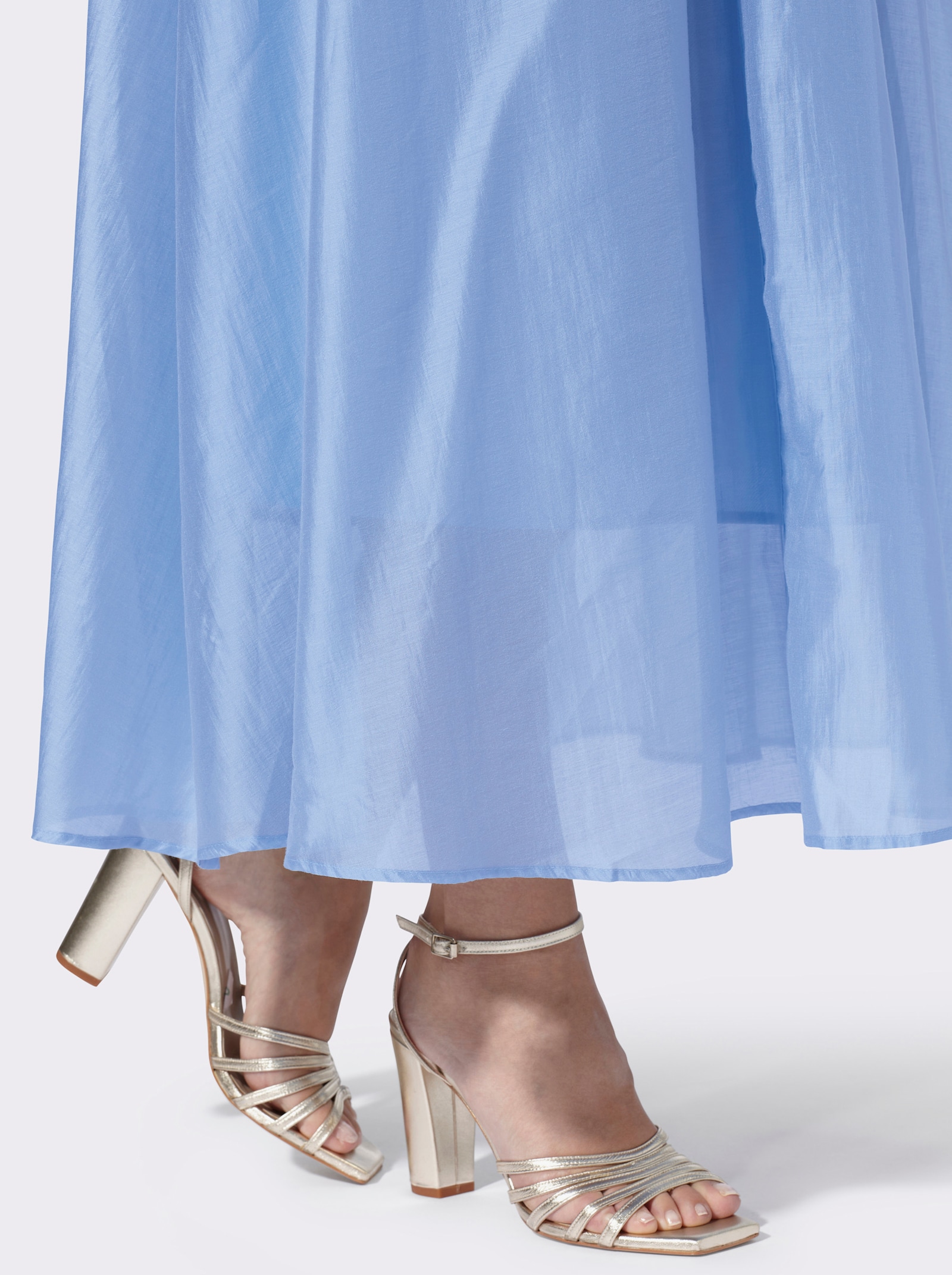 heine Schlupfrock mit seidigem Glanz - eisblau