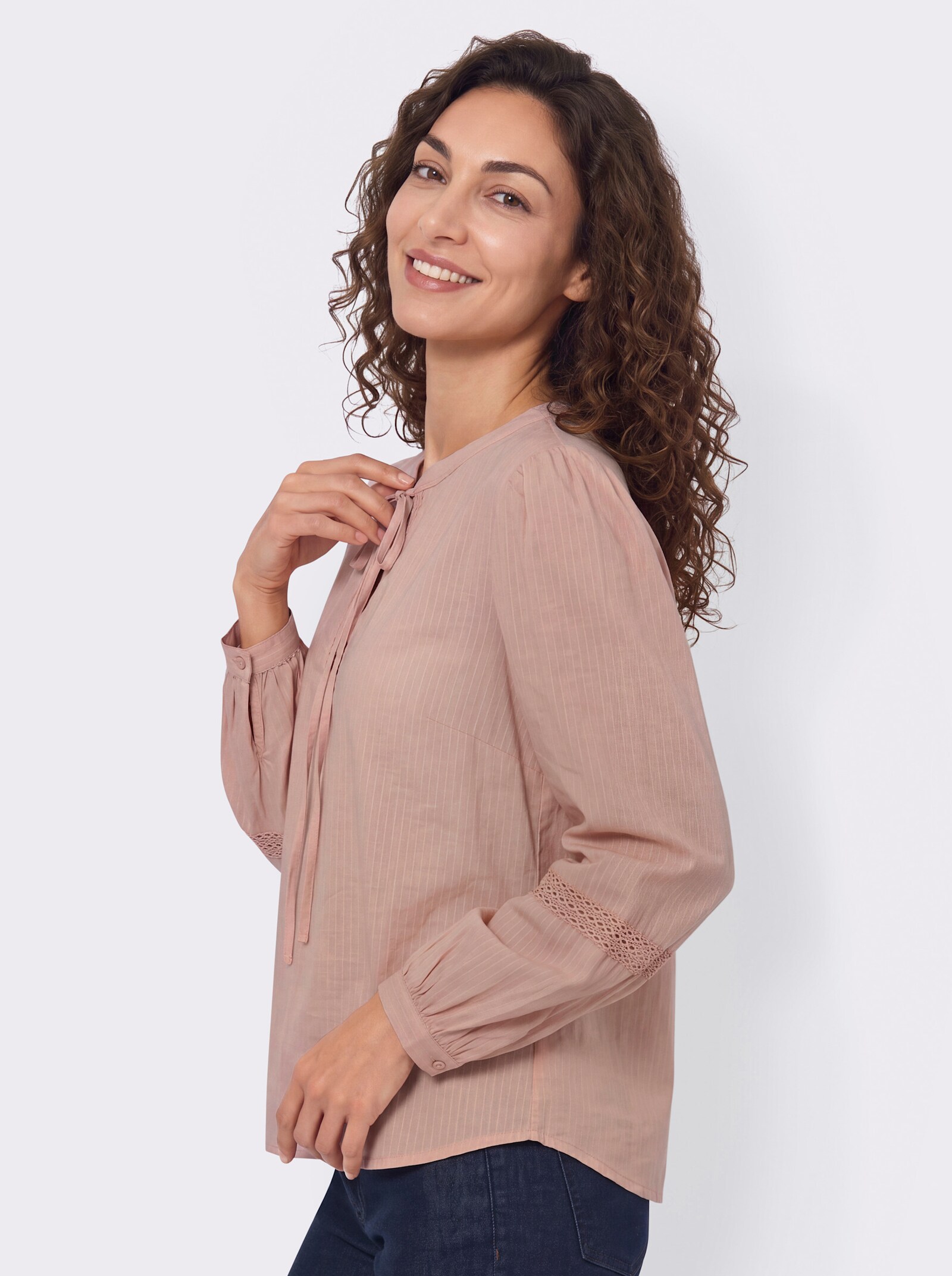 Baumwollbluse mit abgerundetem Saum - puder