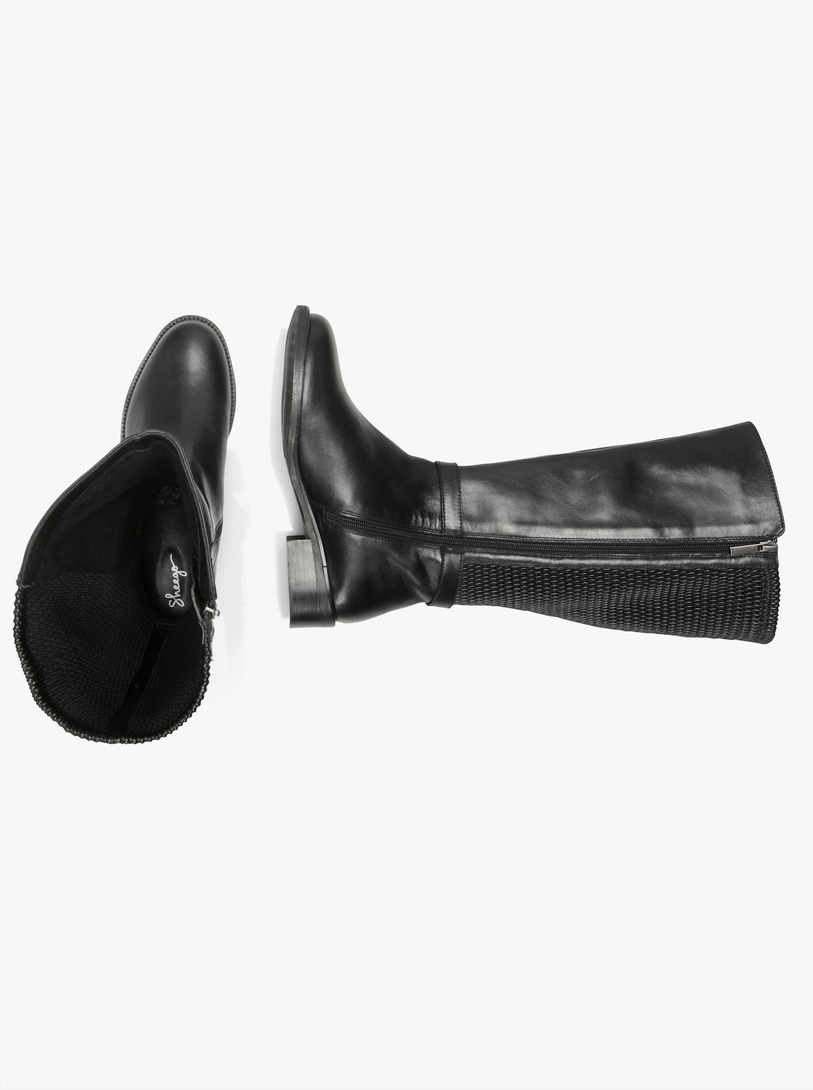 sheego Weitschaftstiefel aus Leder, mit Zierschnalle - schwarz