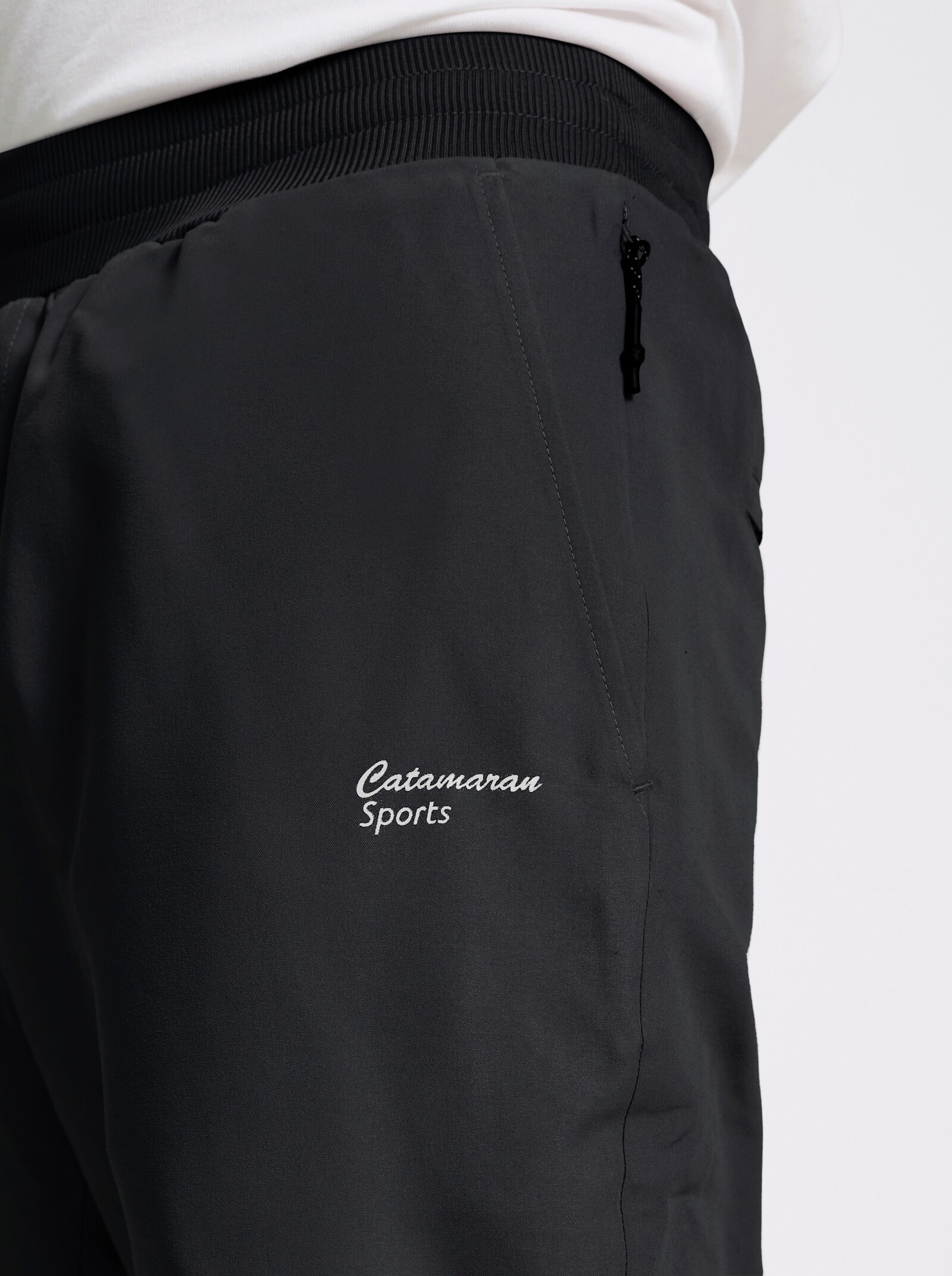 Catamaran Sports Funktionshose mit praktischen Taschen - schwarz