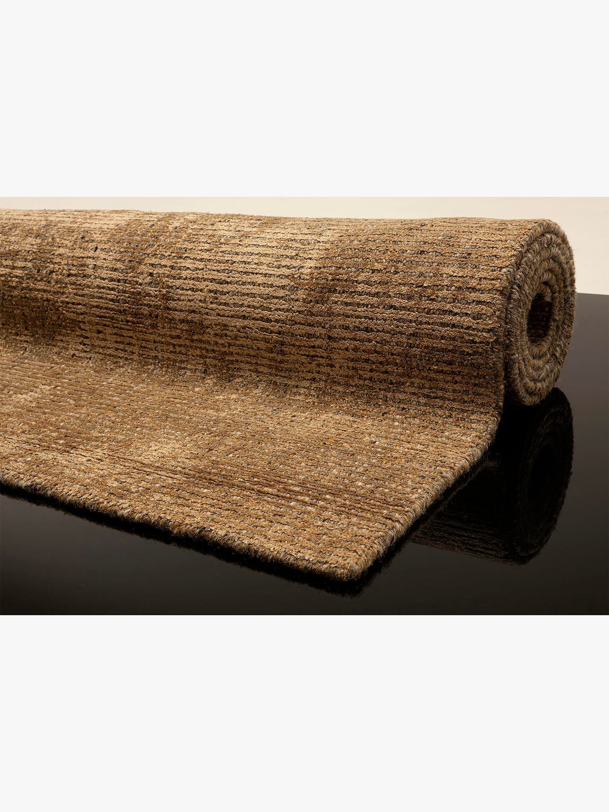 Theko Teppich - goldfarben