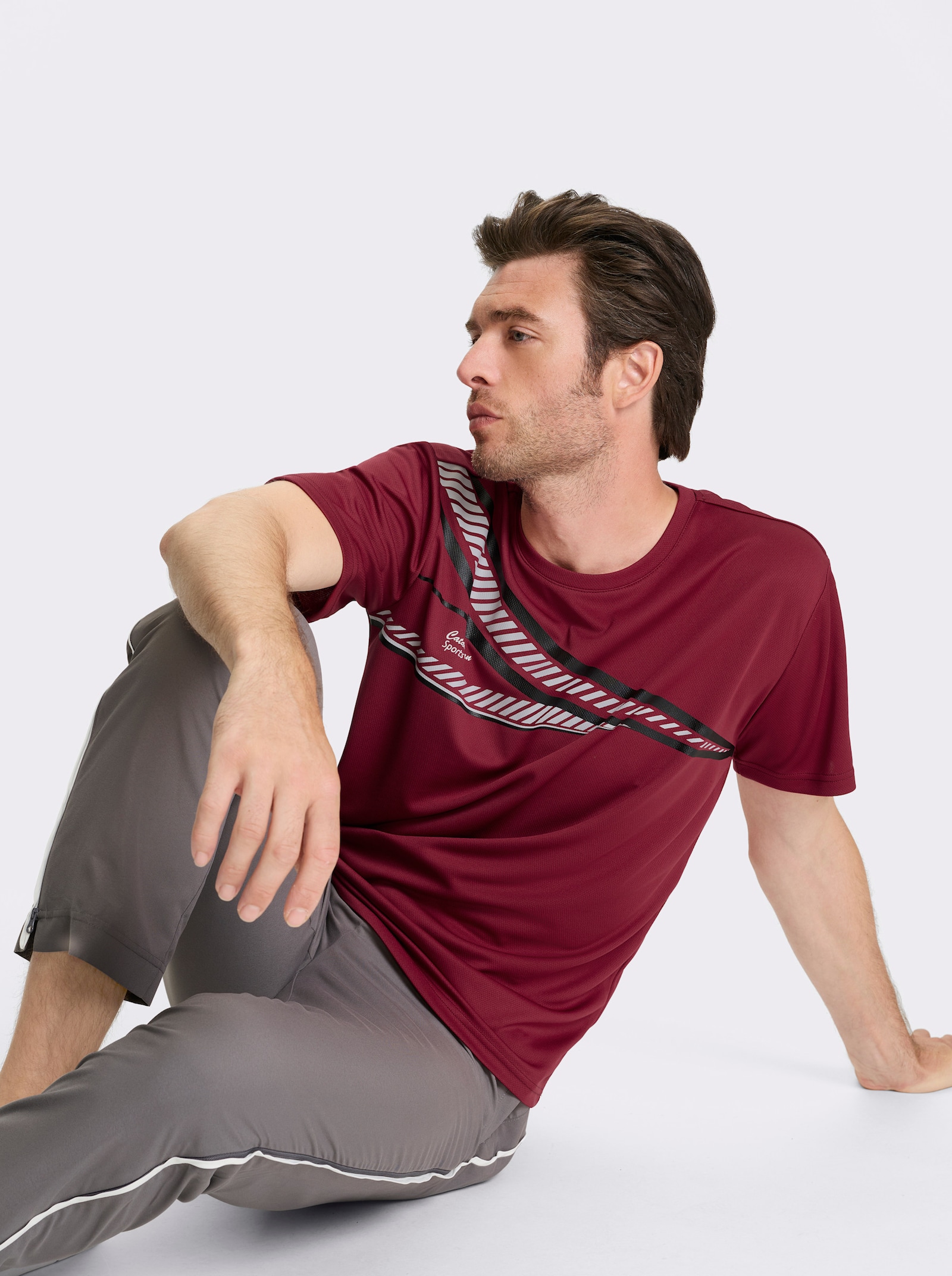 Catamaran Sports Funktionsshirt mit atmungsaktiver Wabenstruktur - kirsche