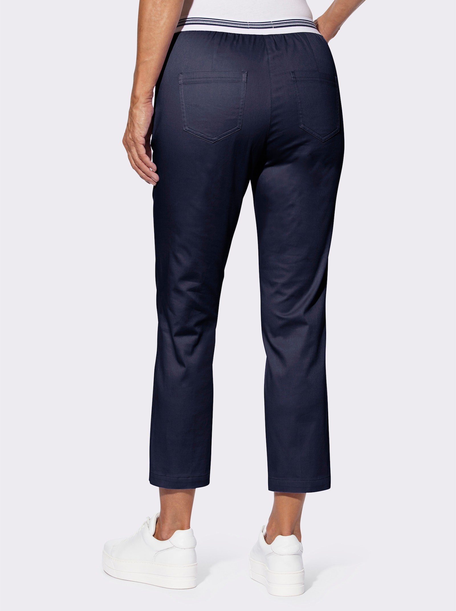 7/8-Hose mit vorverlegter Seitennaht - marine