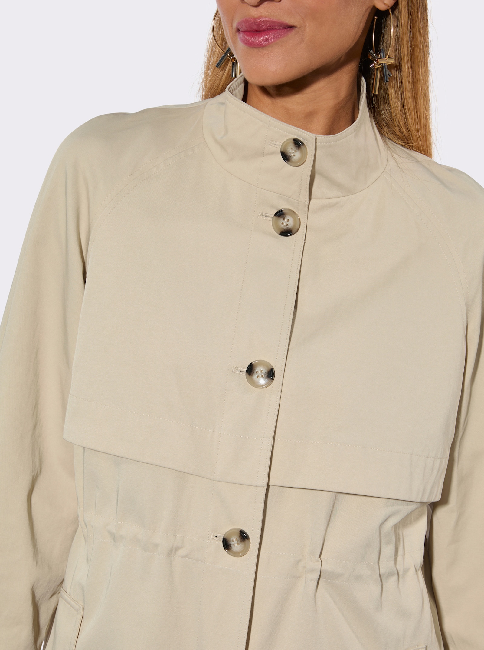 Kurzmantel im Trenchcoat-Style - sand