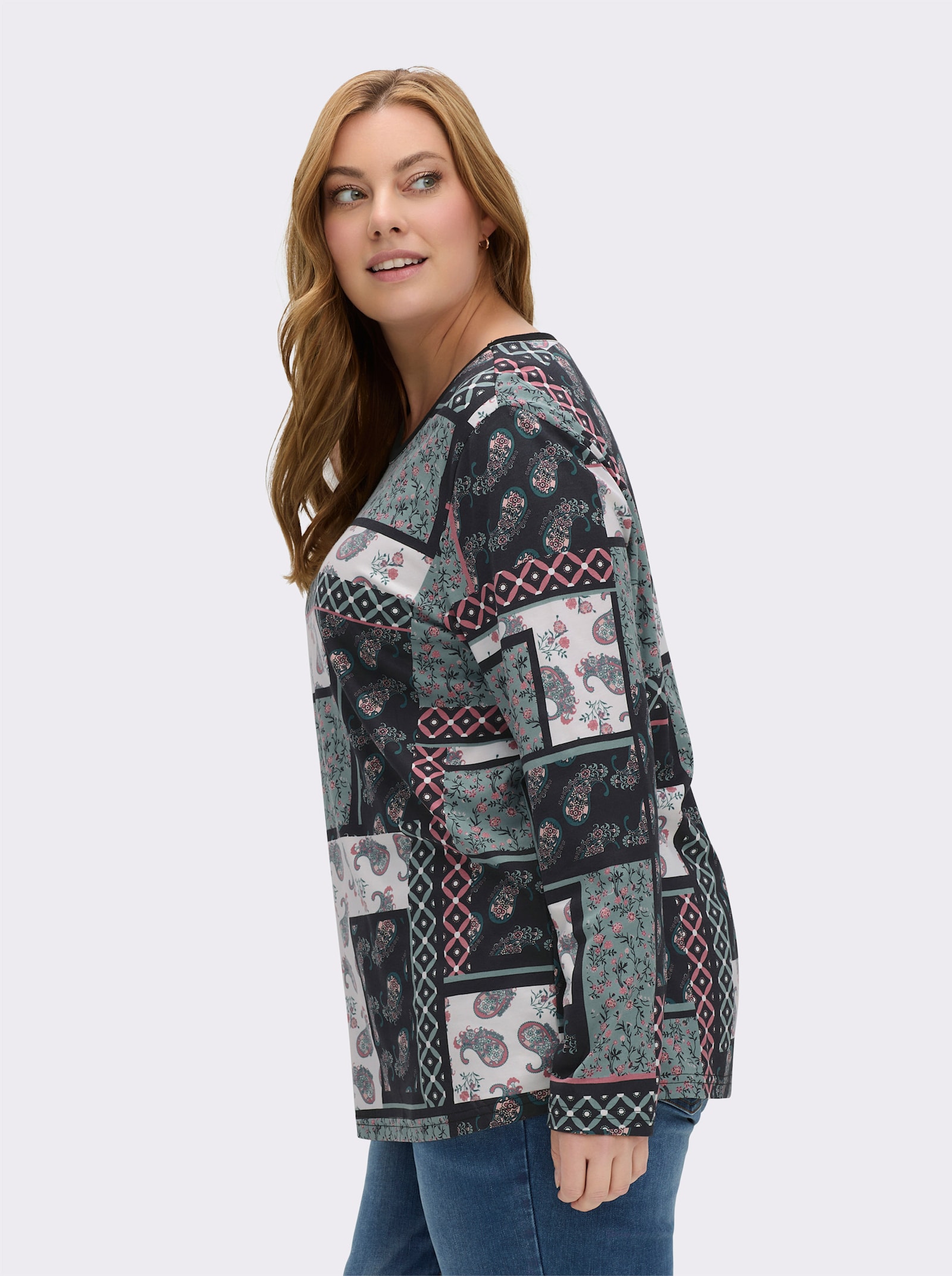 Langarmshirt im Patchwork-Dessin - wintertürkis-bedruckt