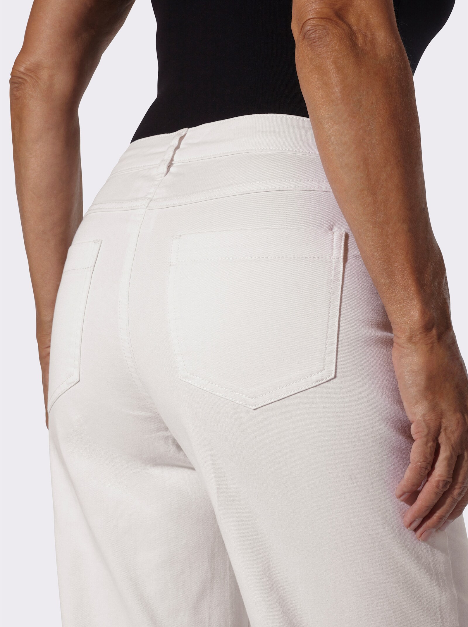 Gerade Jeans in Twill-Qualität - weiß