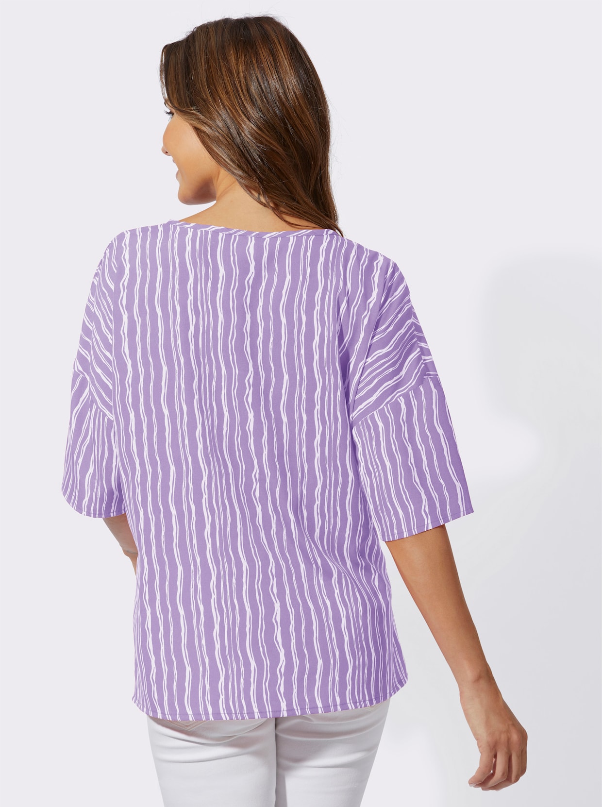 Comfortabele blouse - lavendel-wit bedrukt