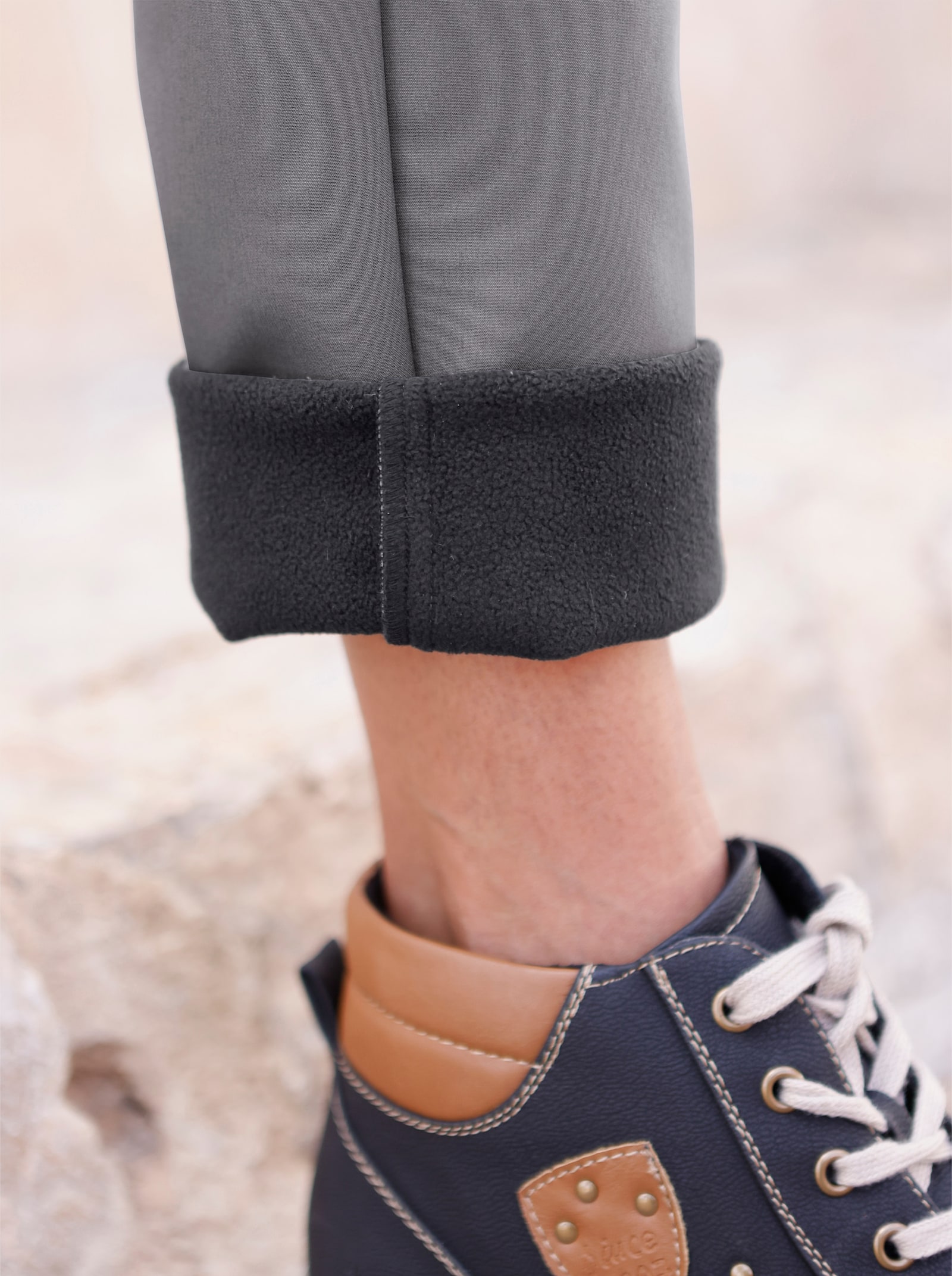 Softshellhose mit Fleece-Innenseite - anthrazit