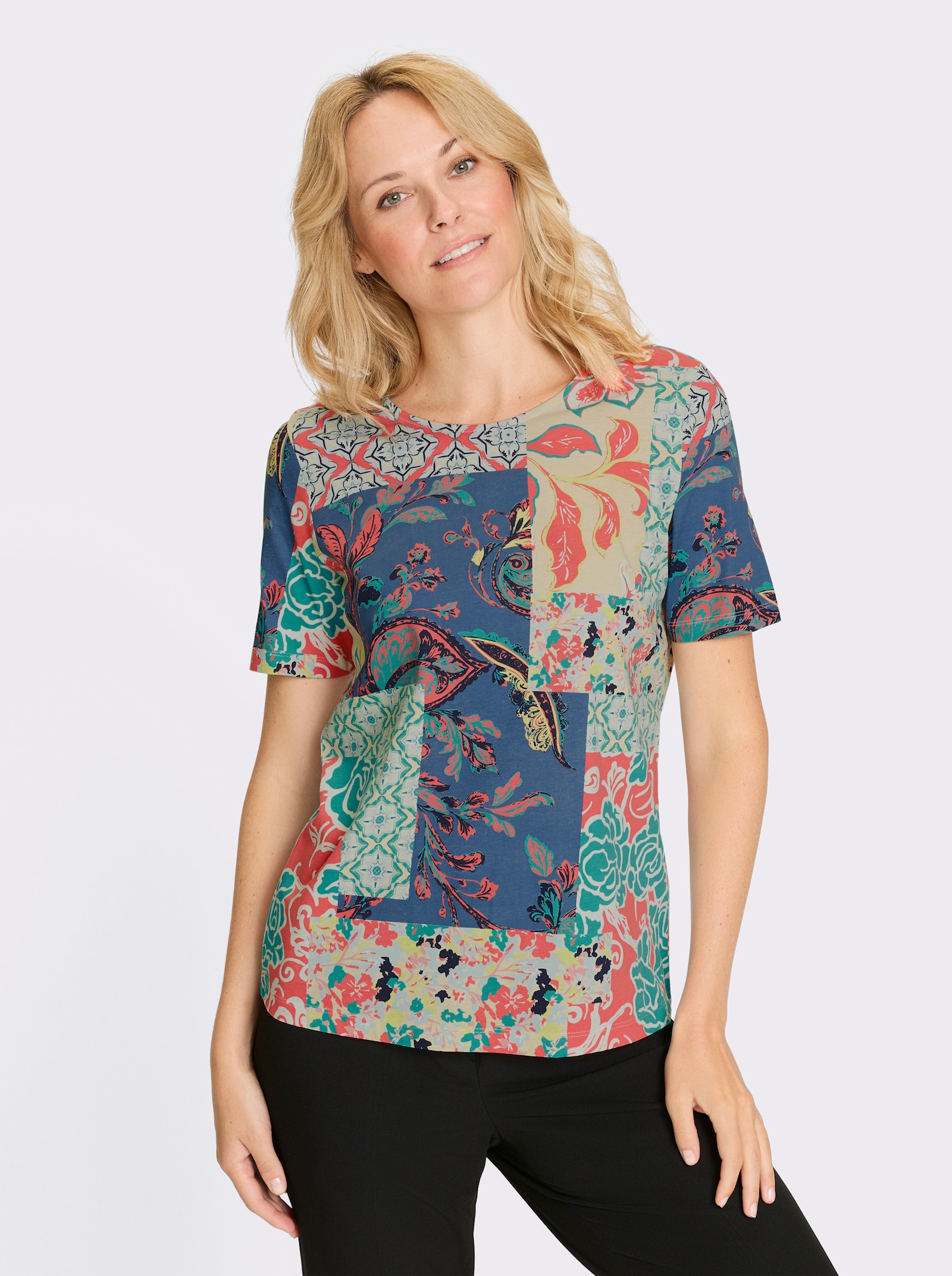 Kurzarmshirt im Patch-Dessin - grapefruit-jeansblau-bedruckt