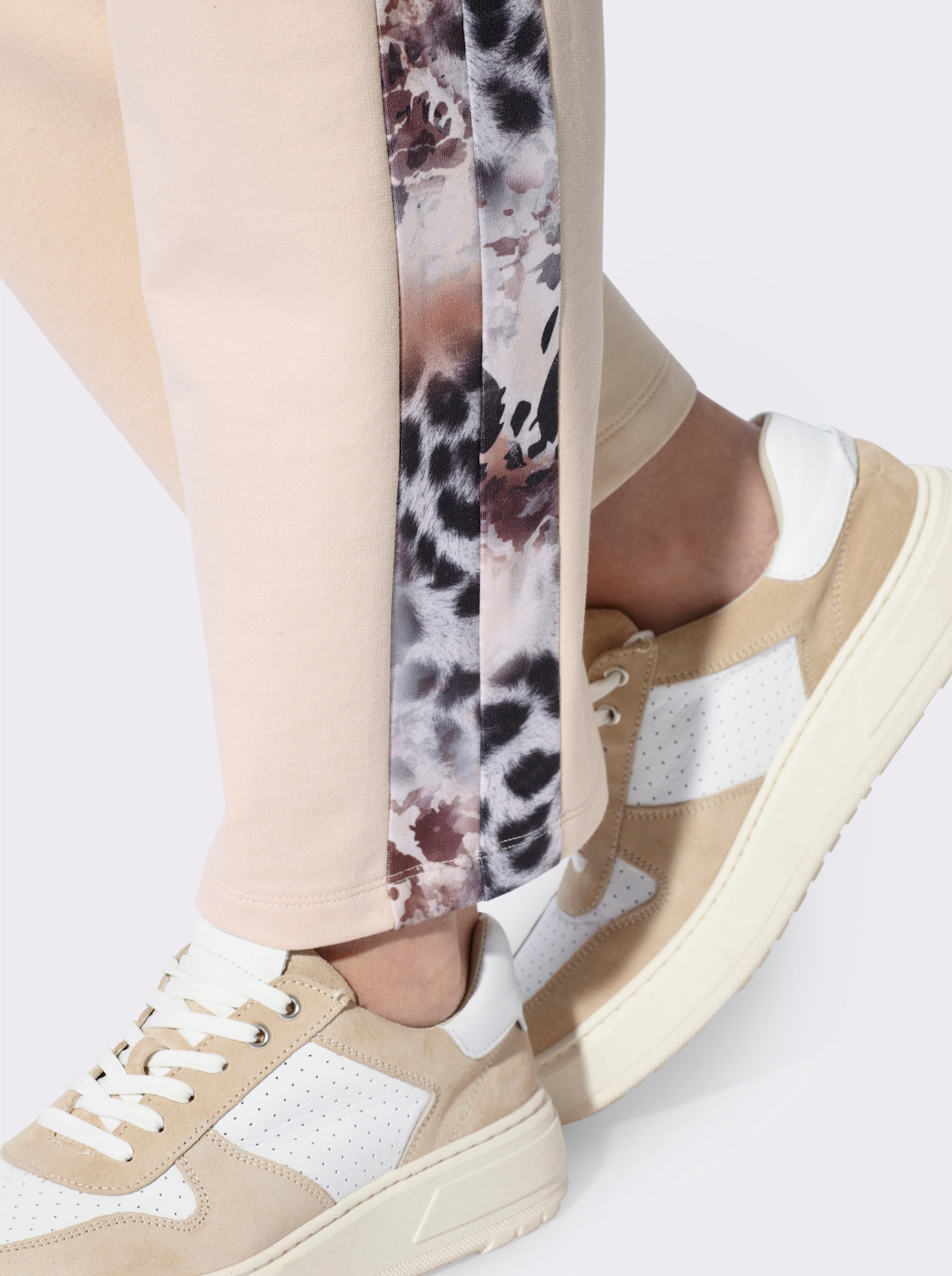 heine Sweatbroek met dierendetails - zand