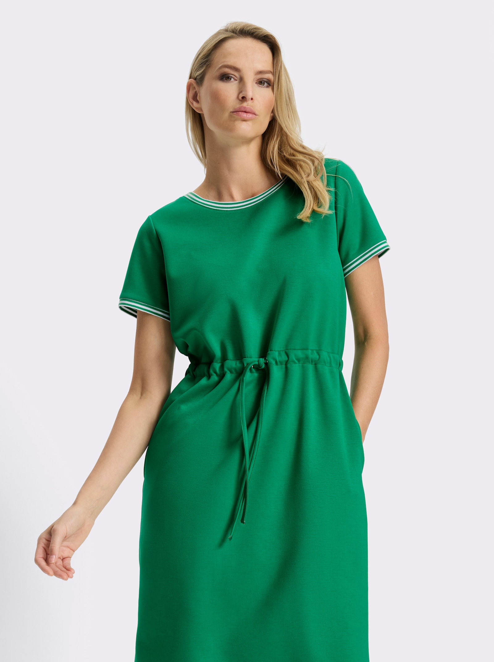 heine Robe sweat avec détails contrastés - vert pomme