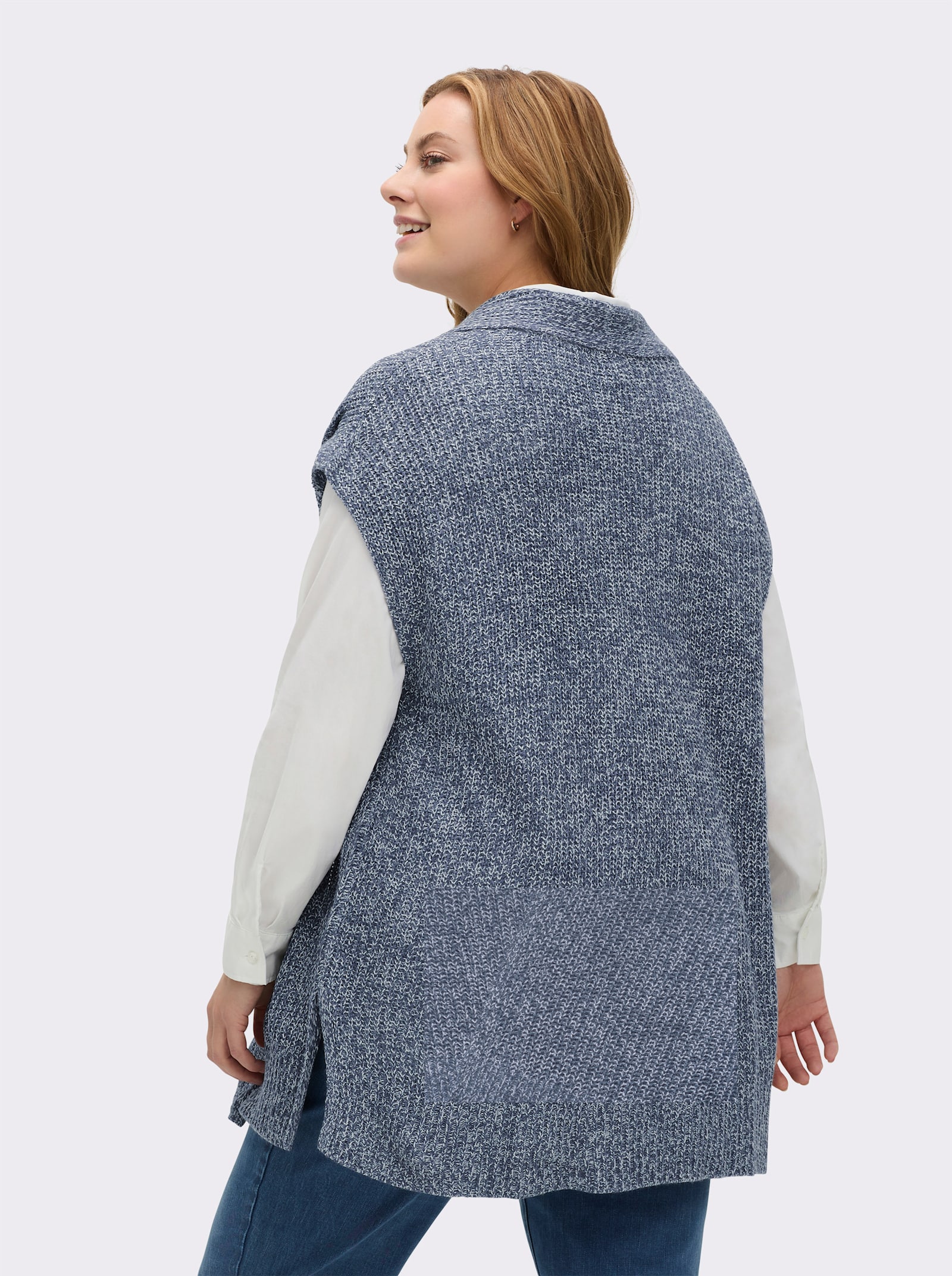 Strickweste mit Seitenschlitzen - rauchblau-meliert