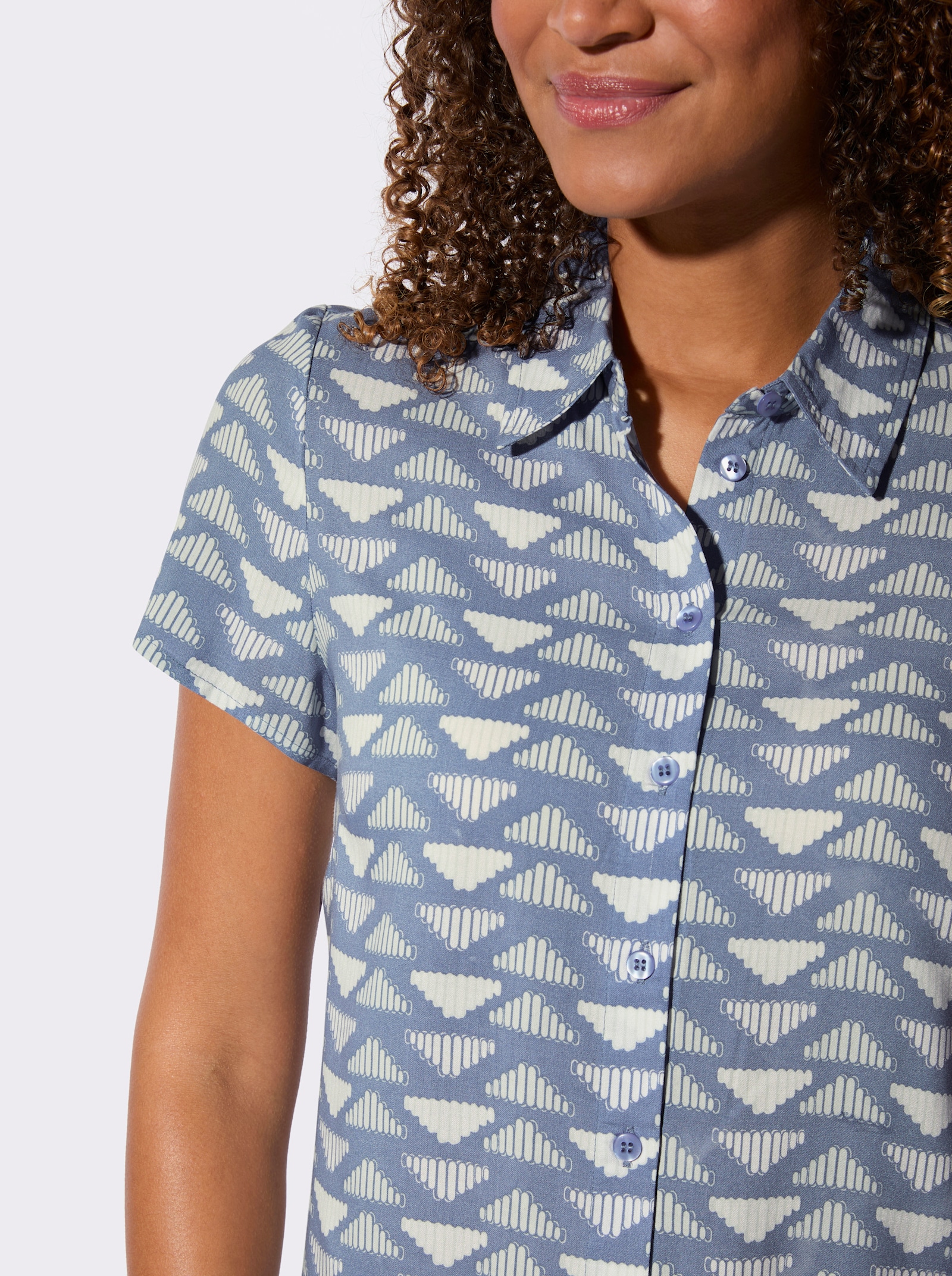 Druckbluse in fließender Qualität - taubenblau-zartmint-kariert