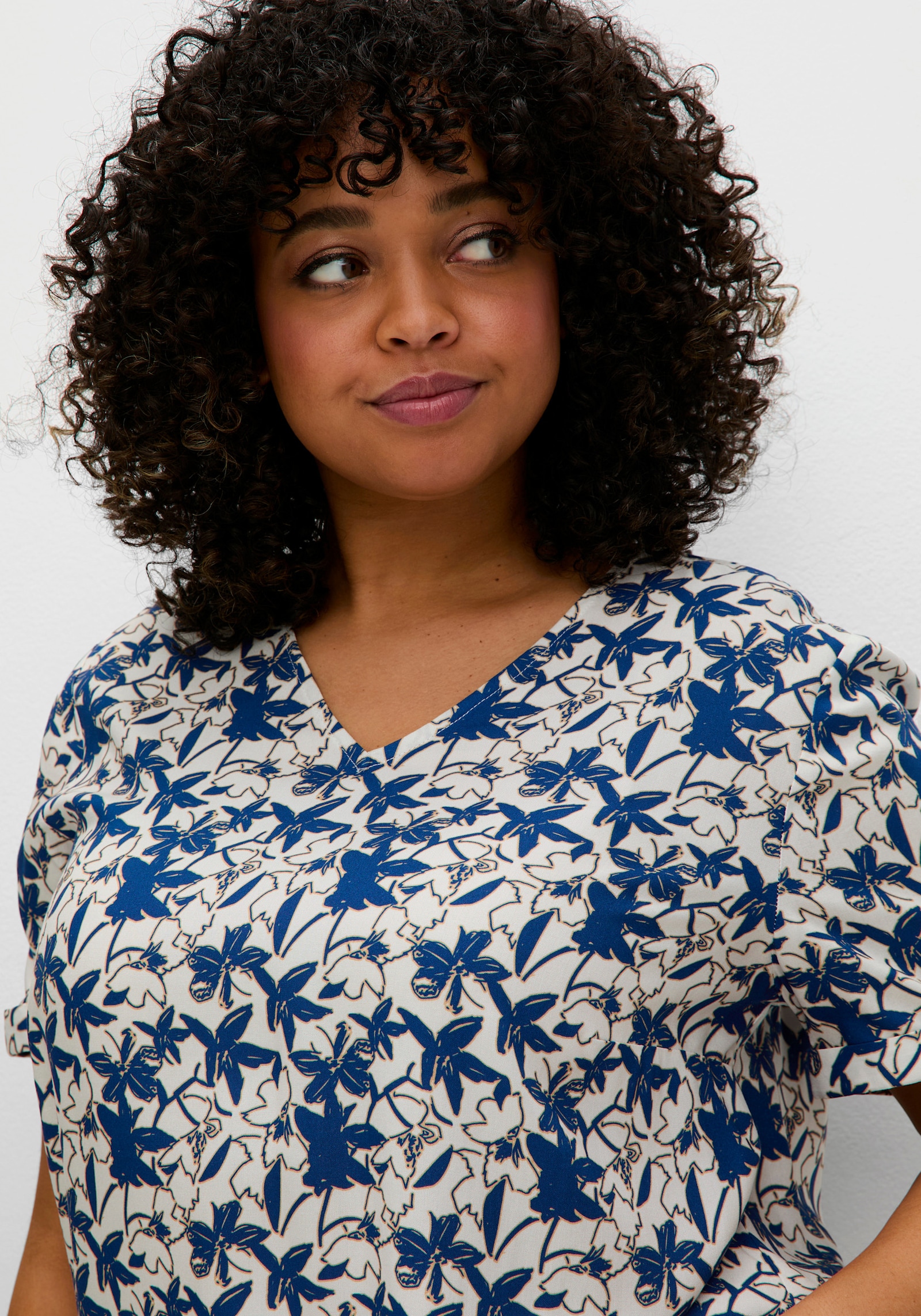 sheego Tunika mit Gummizugbund - champagner-gemustert