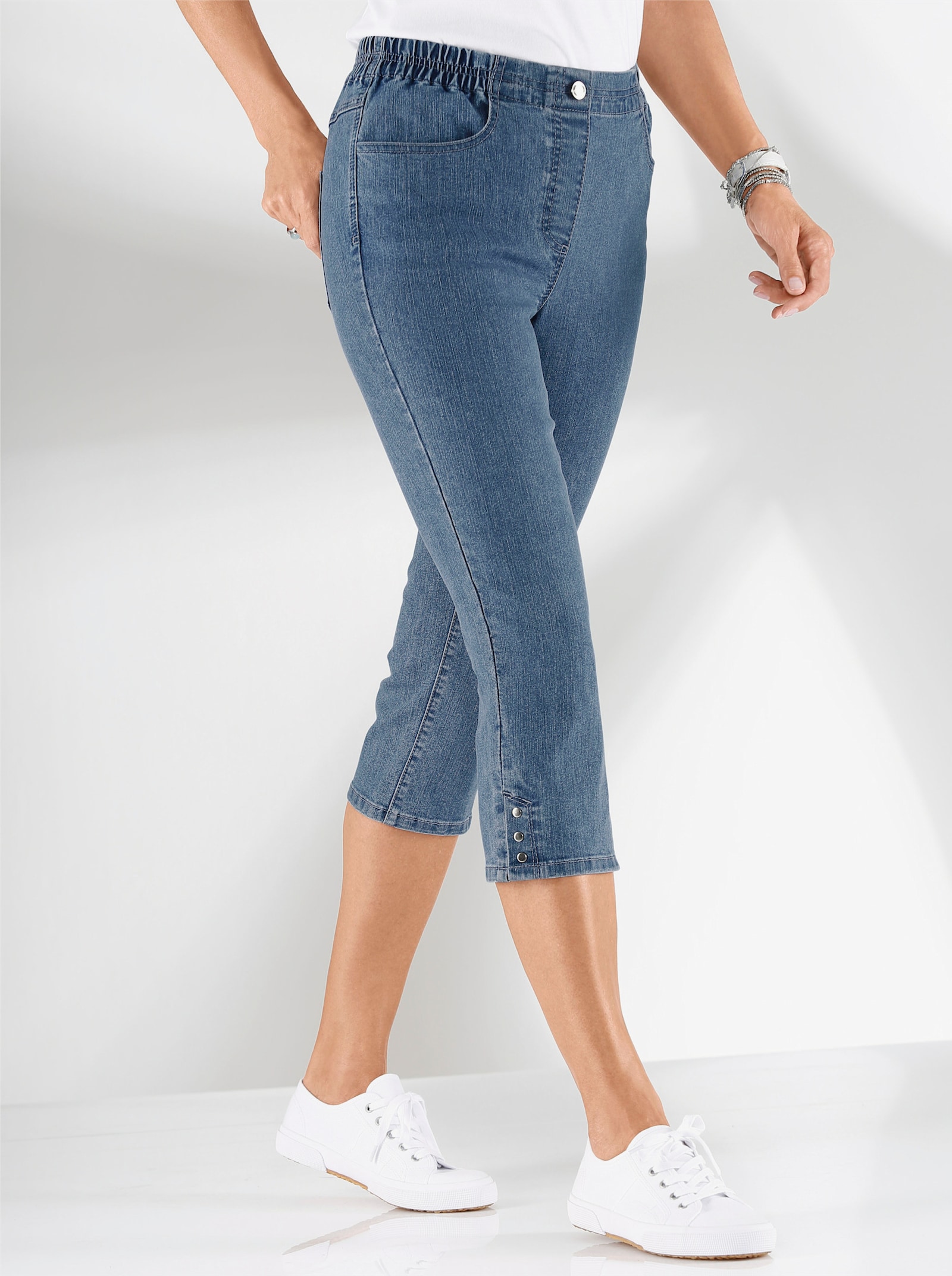 Capri-jeans met sierstuds - blue-bleached