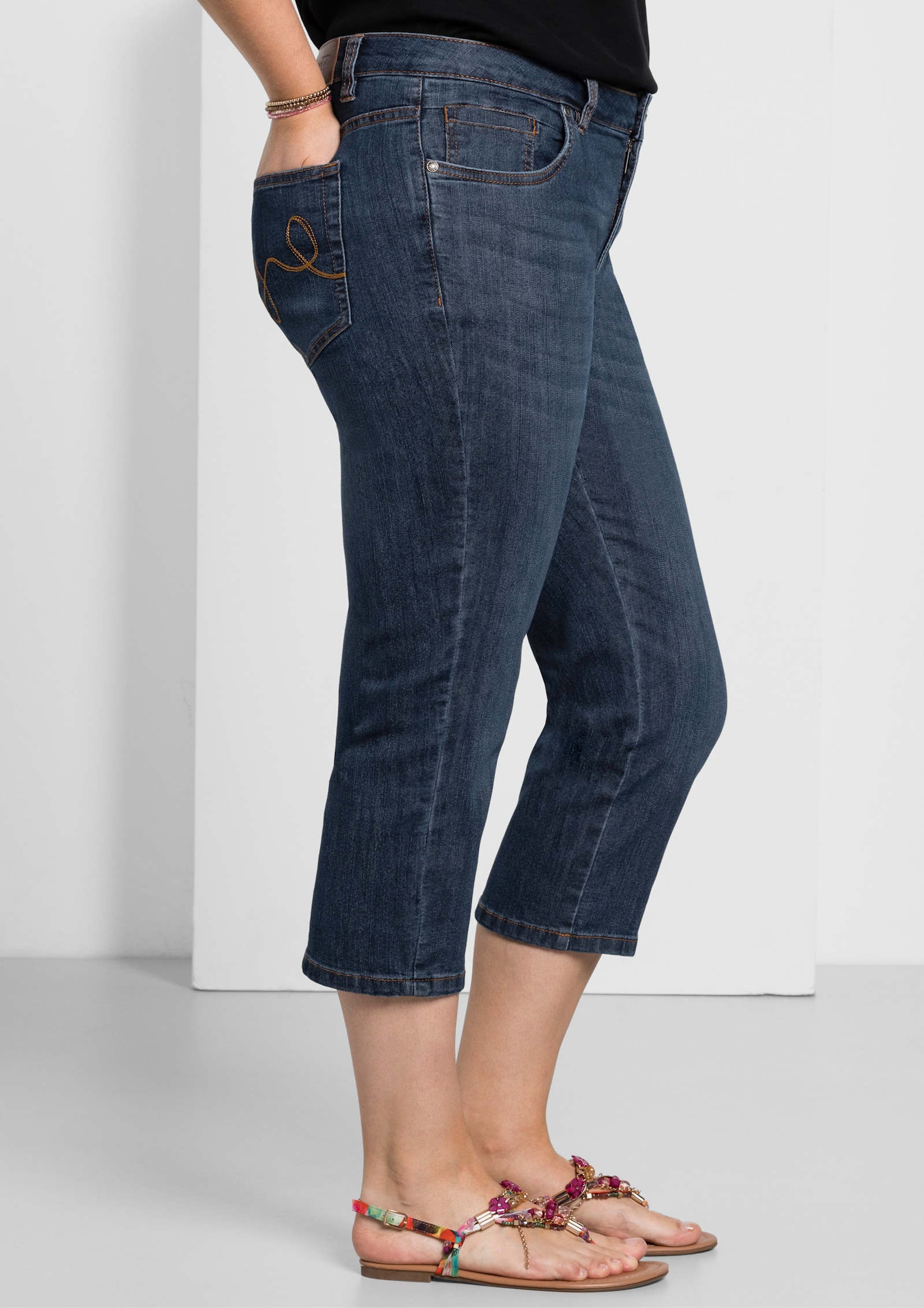 sheego Caprijeans mit Krempelfunktion - dark blue denim
