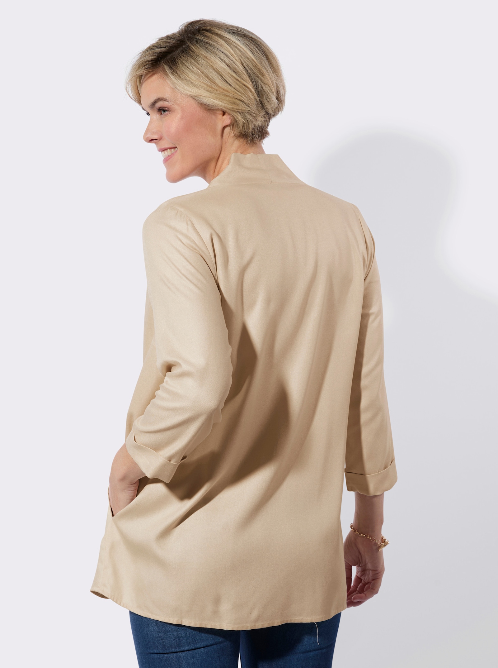 Blusenjacke in feuchtigkeitsregulierender Qualität - sand