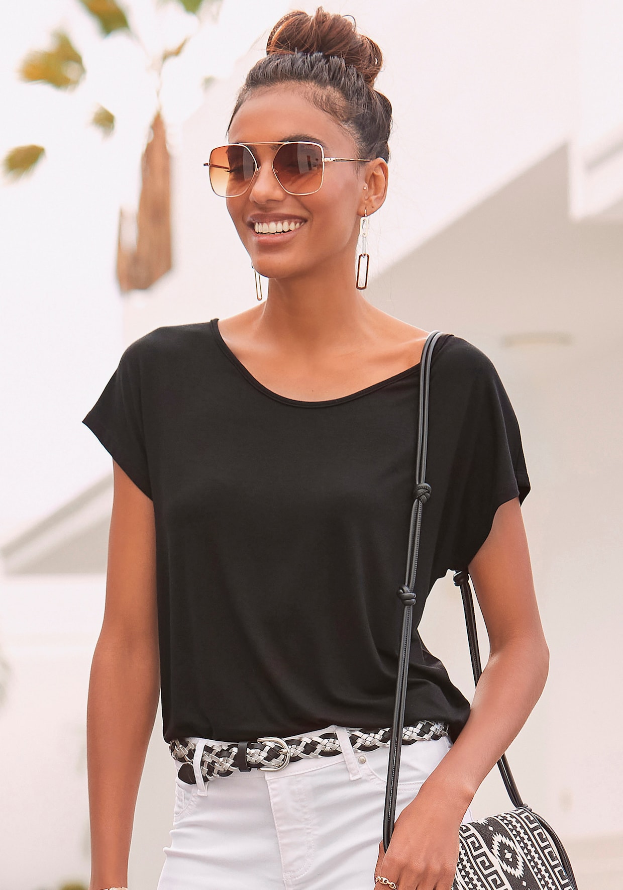 LASCANA Strandshirt - schwarz