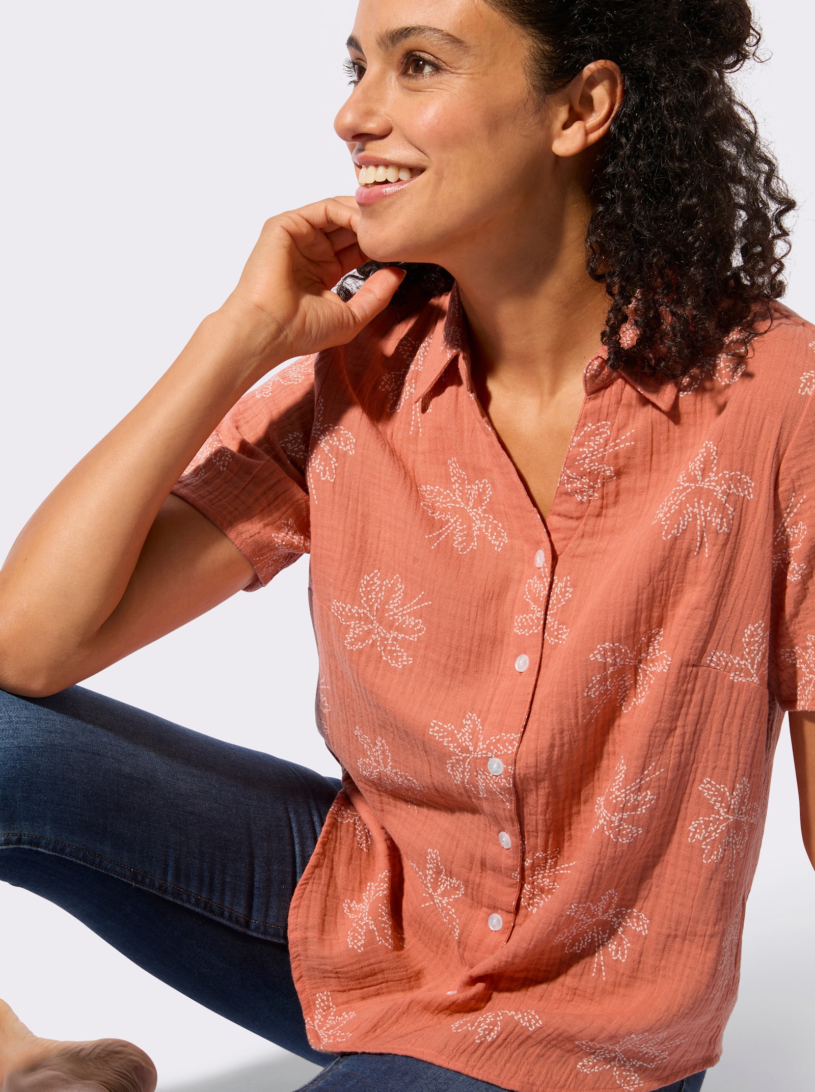 Baumwollbluse mit Palmen-Print - papaya-ecru