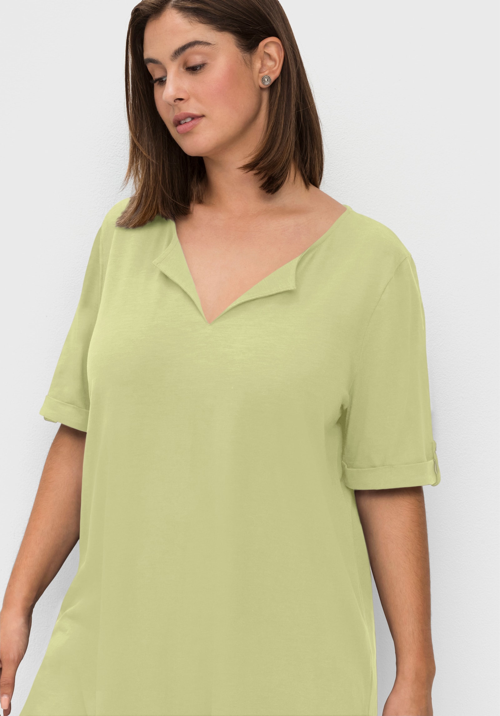 sheego Lang shirt met hals met split - pistache