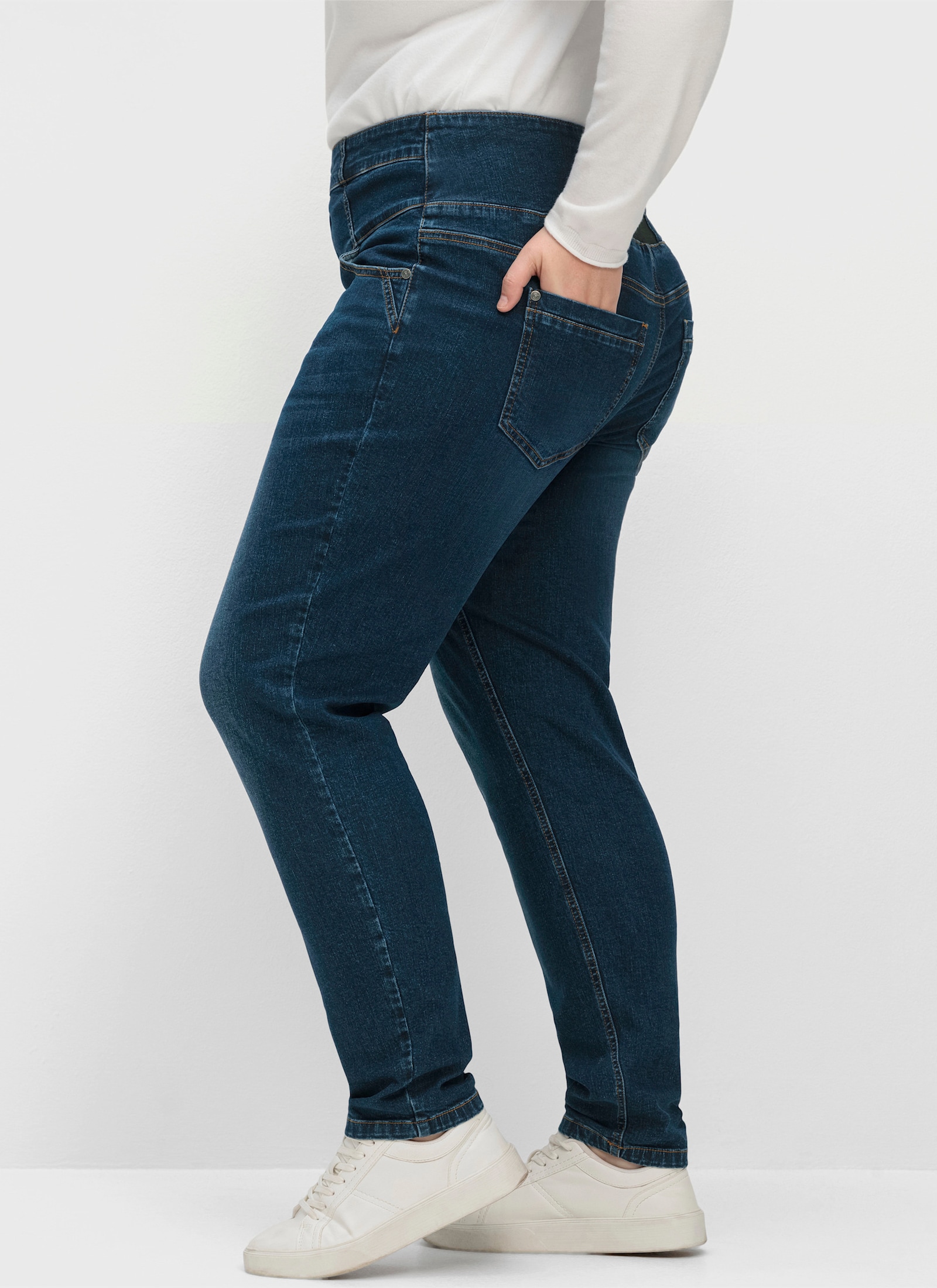 sheego High waist jeans in smal model - dark blue denim