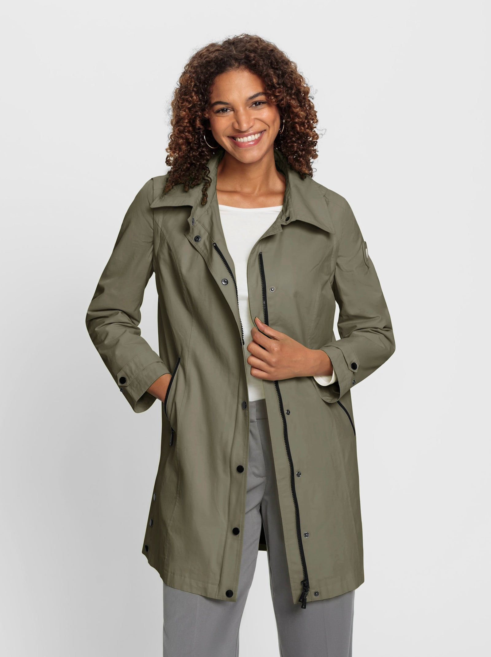 2-in-1-Jacke mit abnehmbarer Kapuze - khaki
