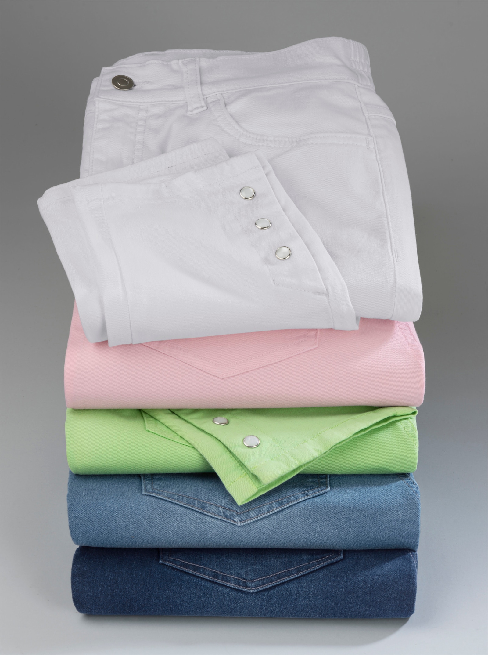 Jeans in verkort model, comfortband - wit