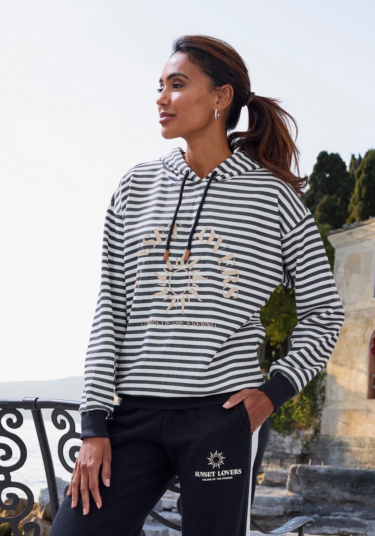 H.I.S Kapuzenpullover - schwarz gestreift