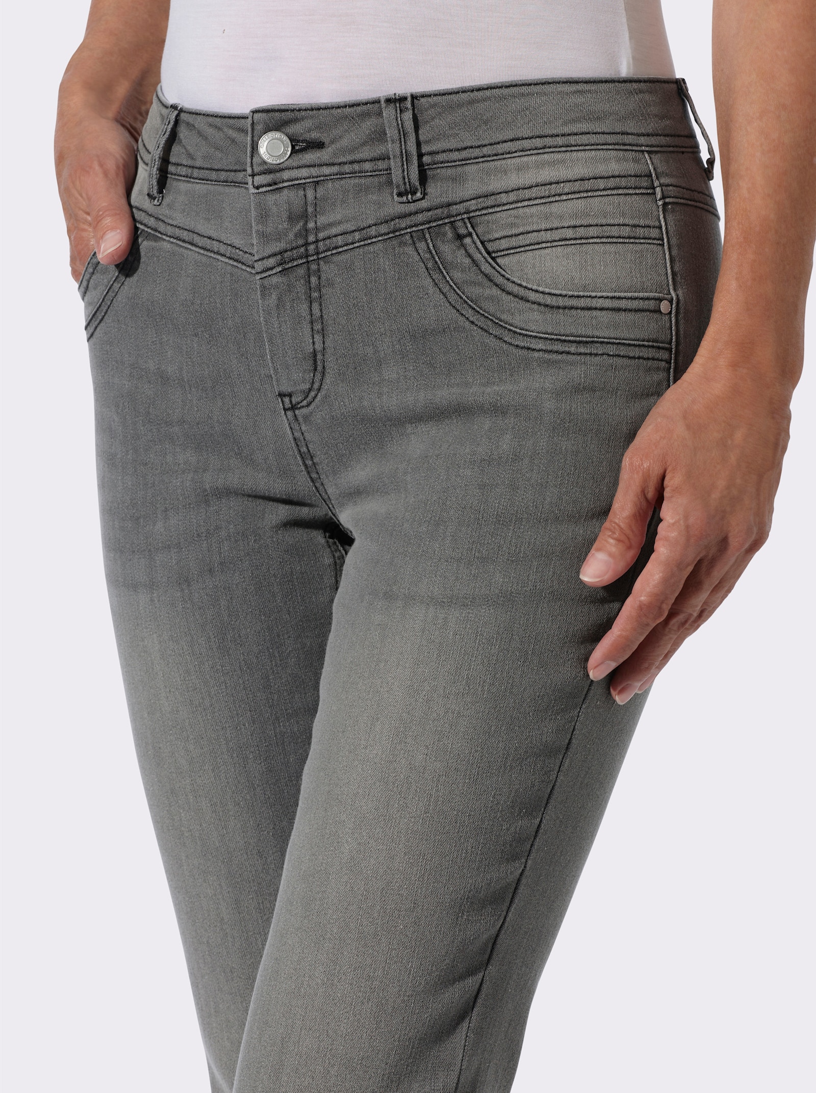 Gerade Jeans mit dezenter Waschung - stone-grey-denim