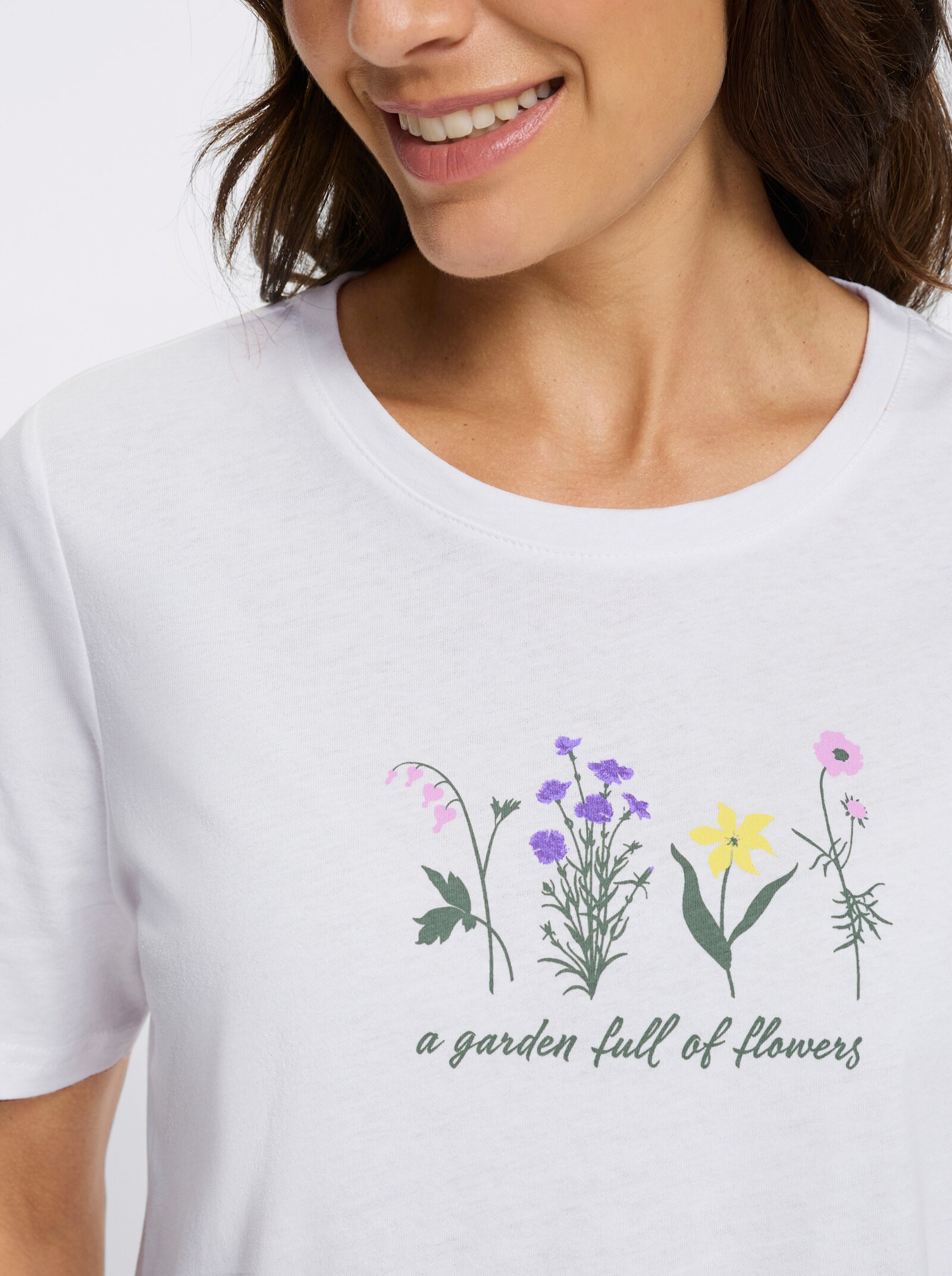 Rundhalsshirt mit platziertem Druck - weiß-bedruckt