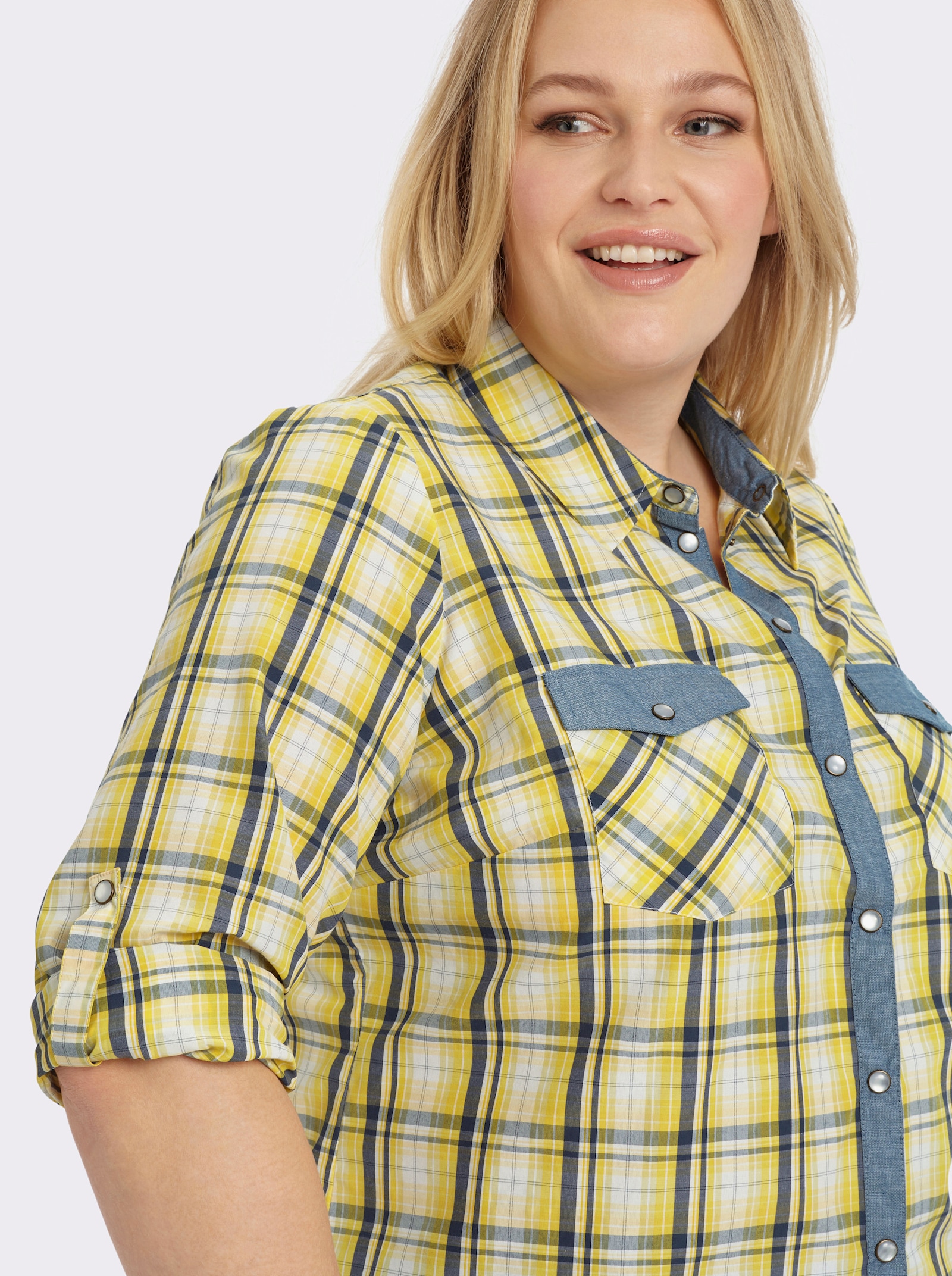 Karobluse mit aufgesetzten Brusttaschen - sonnengelb-weiß-kariert