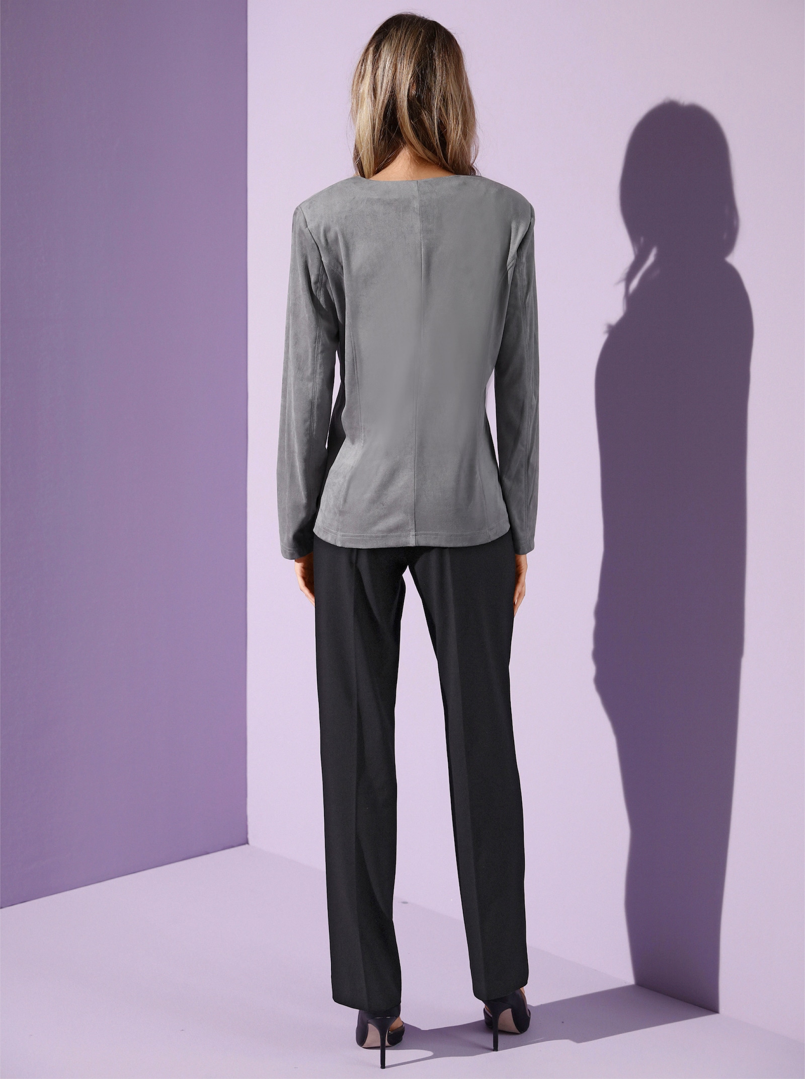 Come on Broek met persplooi in 'buik weg'-model - zwart