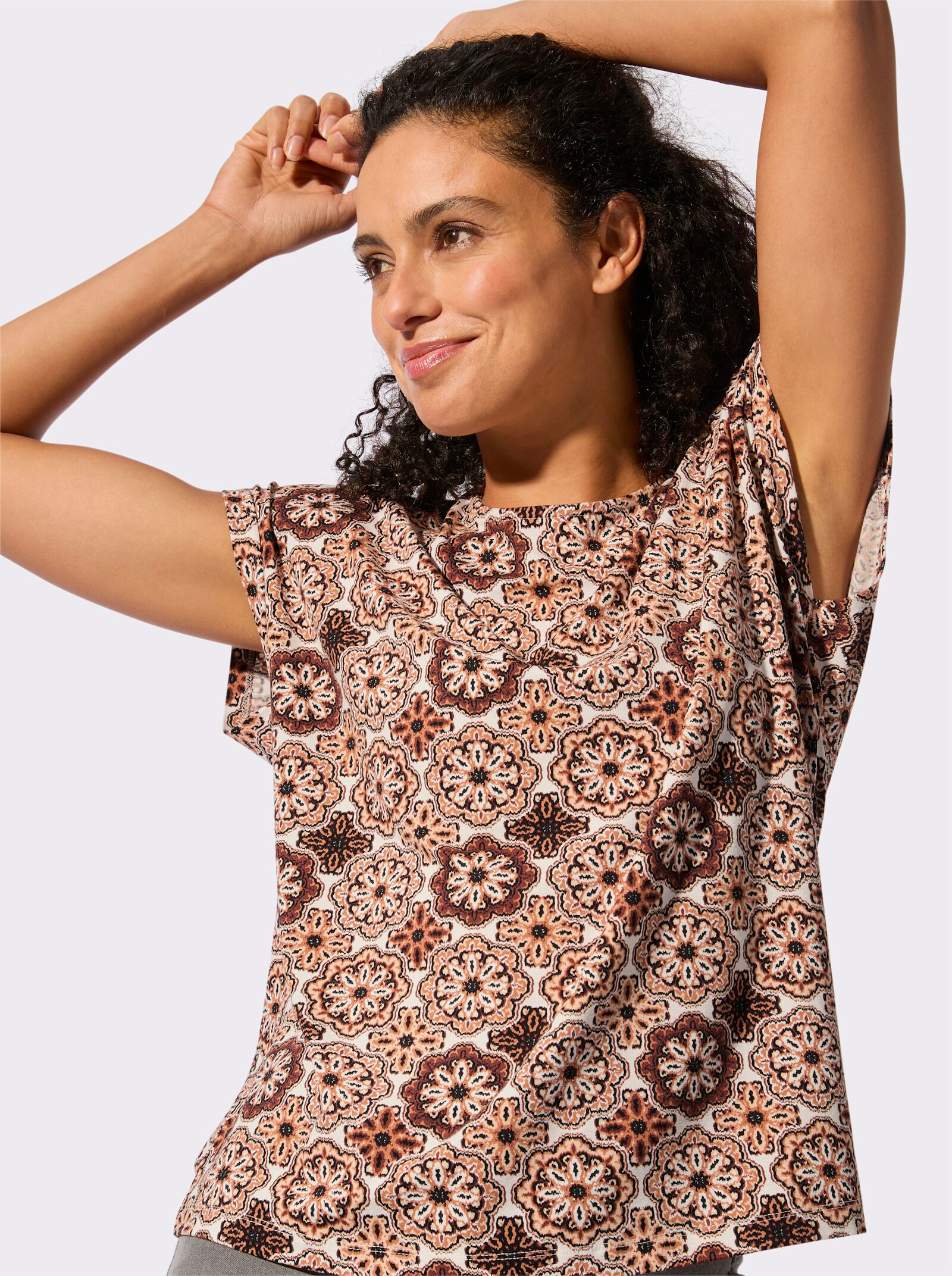 Print-Shirt in Viskose-Qualität - papaya-ecru-bedruckt