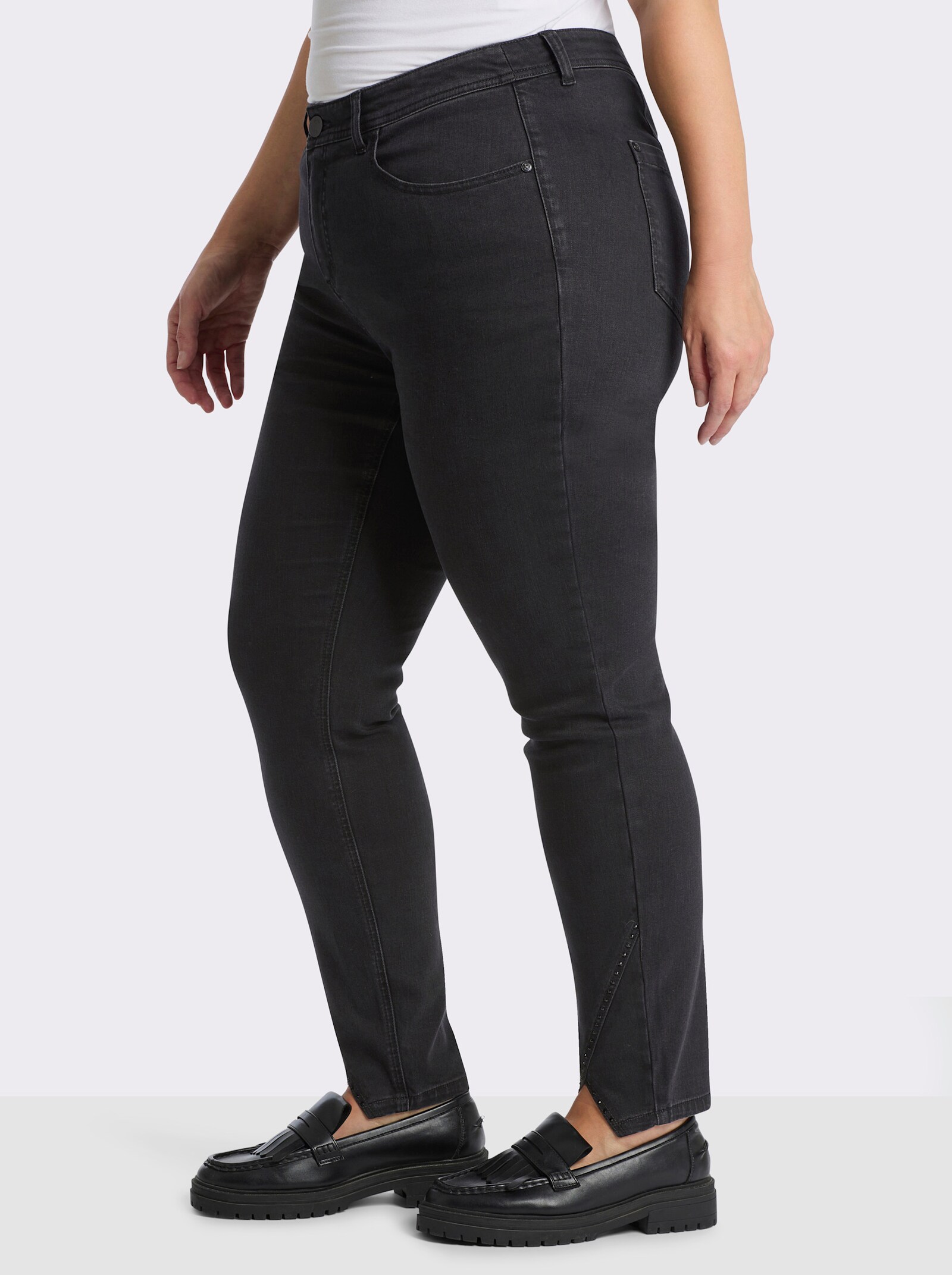 sheego Skinny Jeans mit V-Schlitzen - black denim