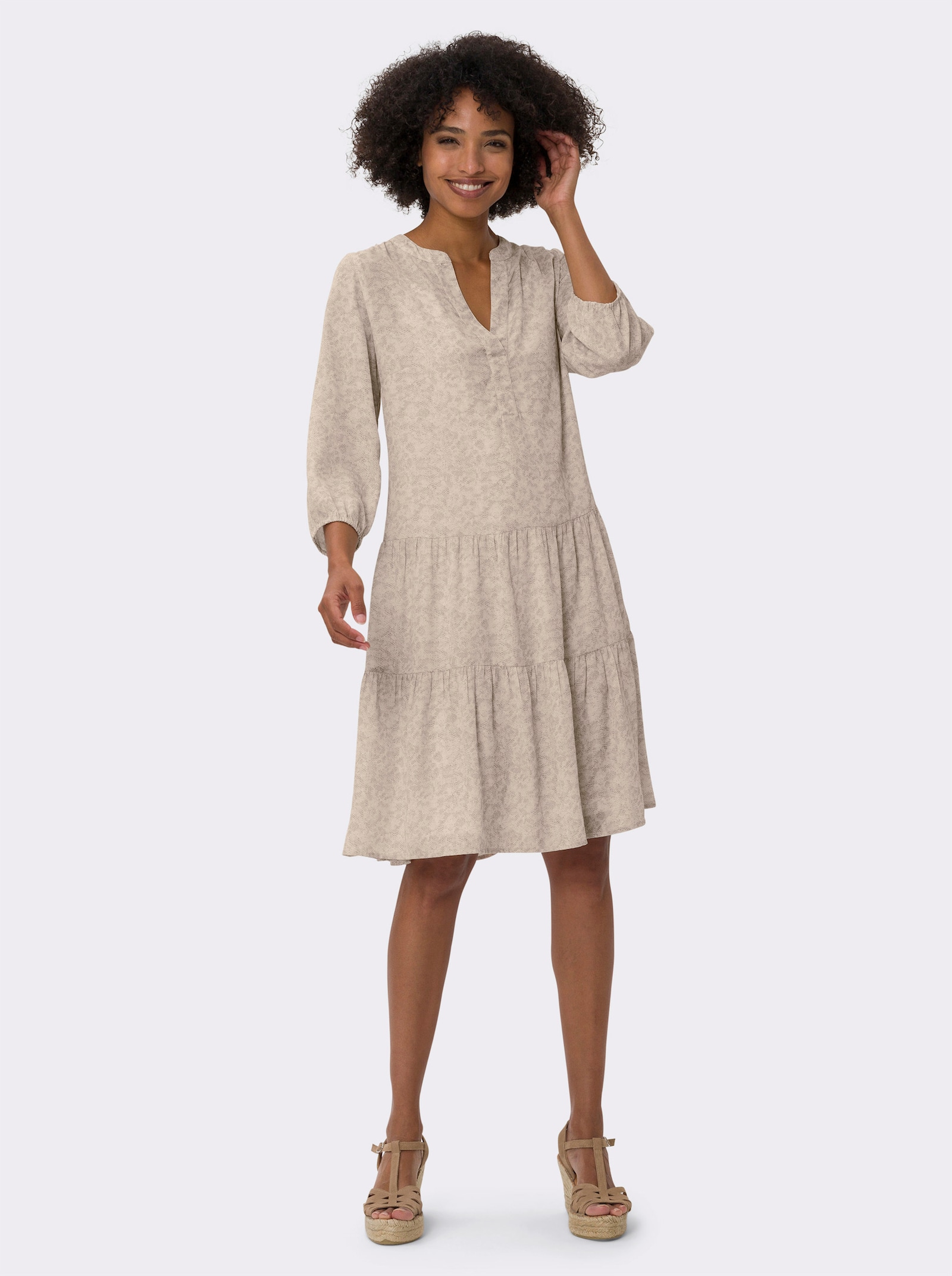 heine Druckkleid mit separatem Unterkleid - champagner-beige-bedruckt