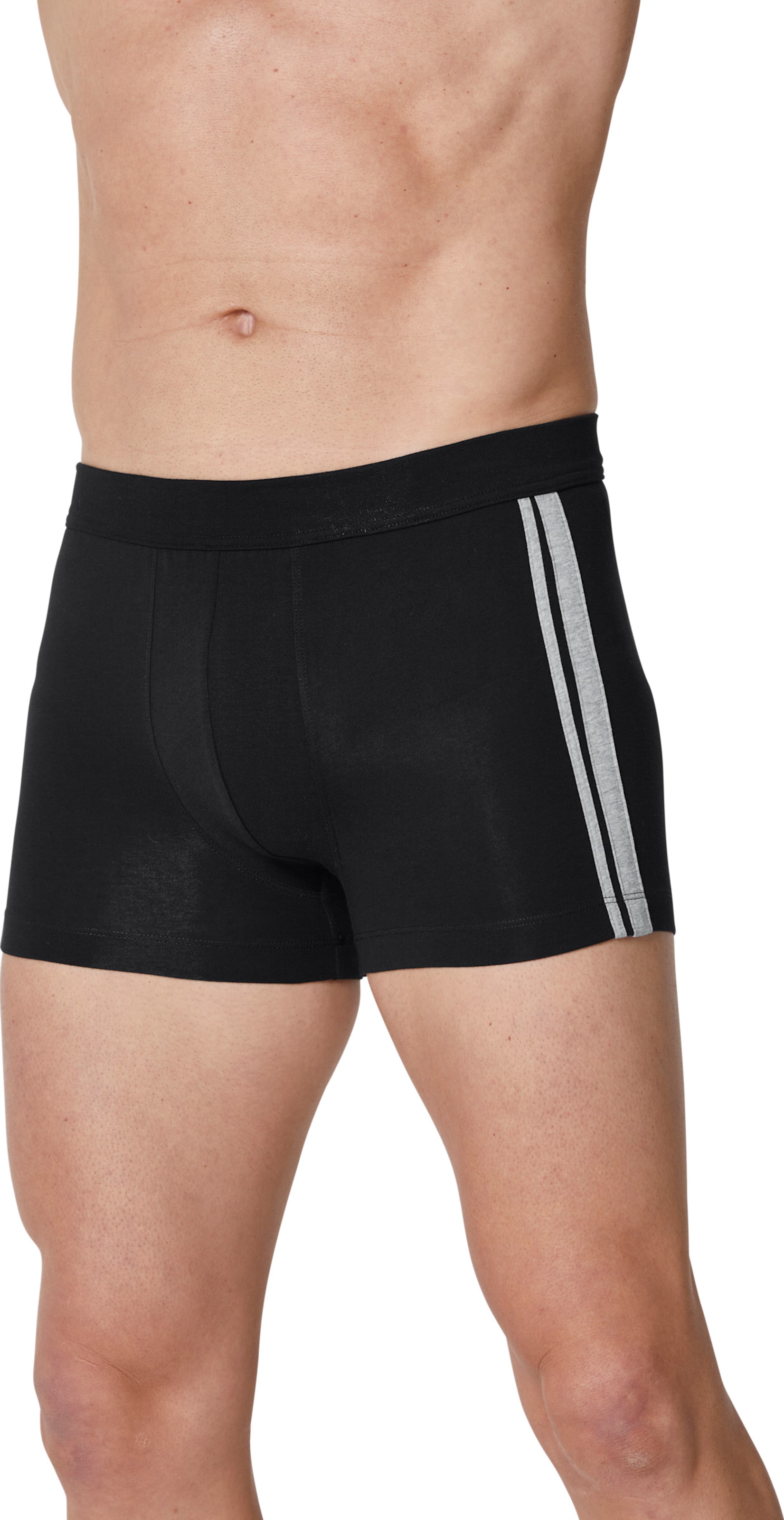 Thumbnail - Pants