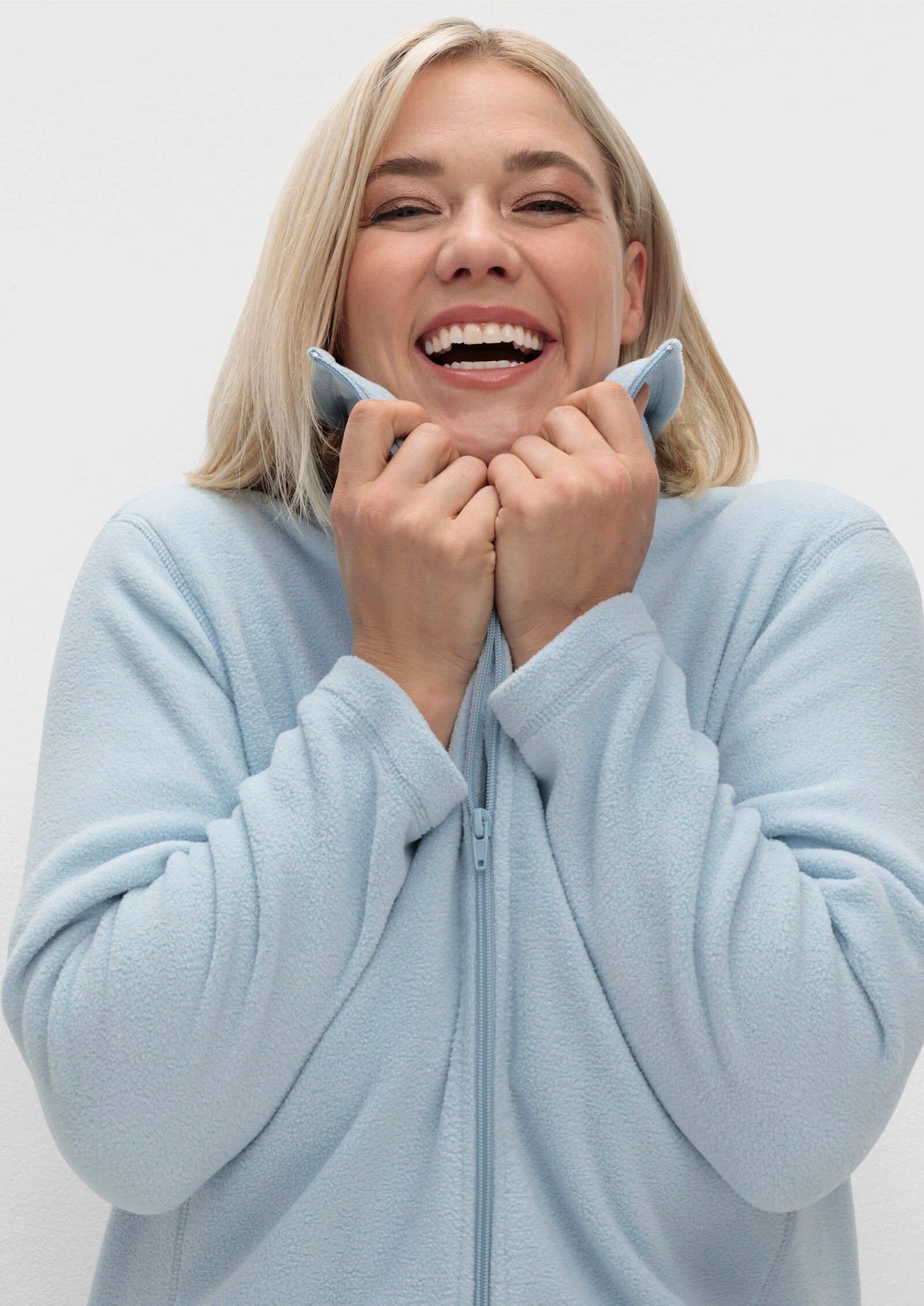 Fleecejacke mit zwei Taschen - bleu