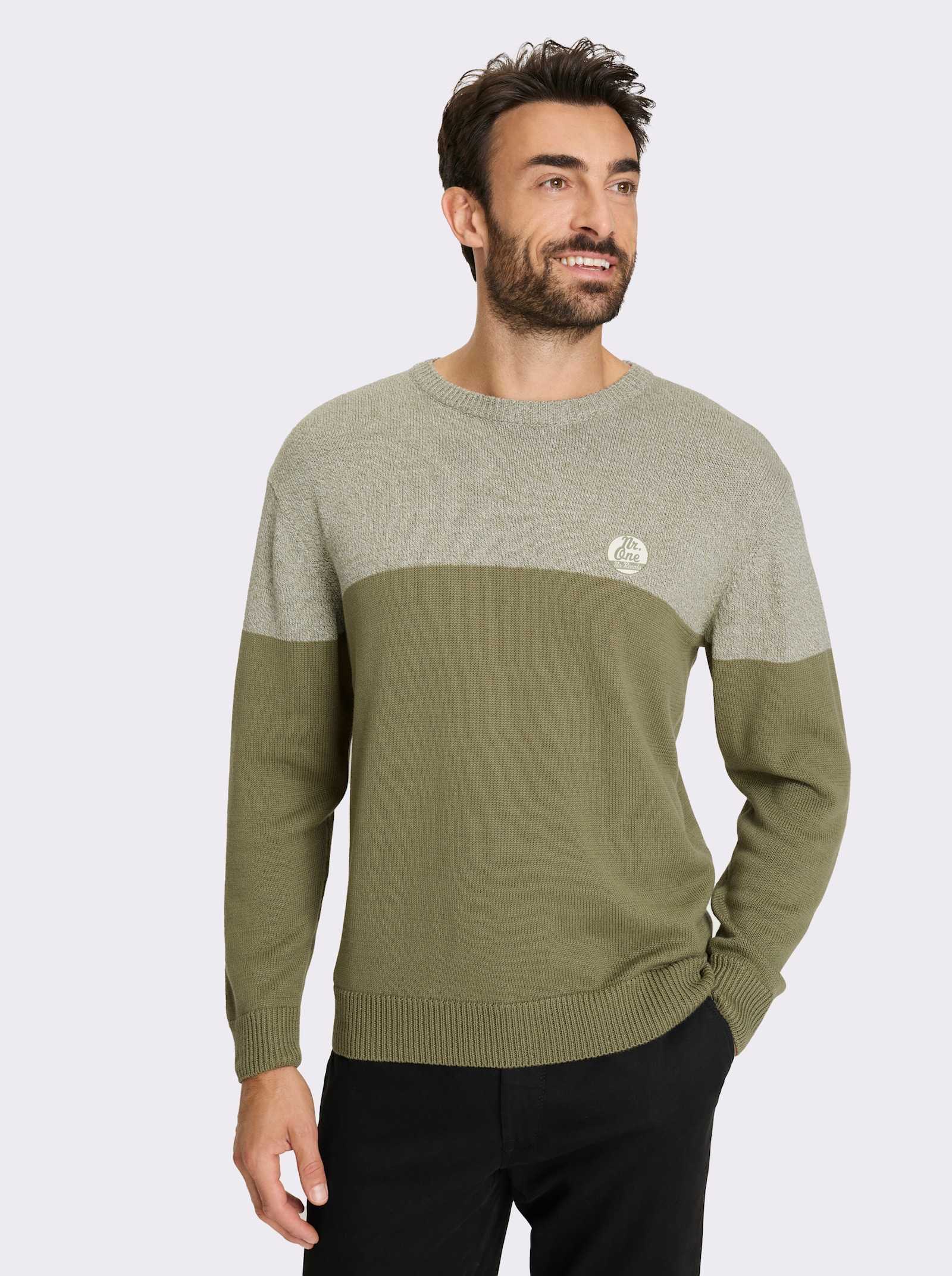 Catamaran Rundhalspullover mit Patch - khaki-meliert
