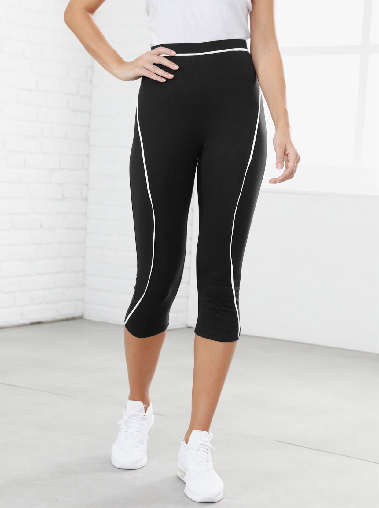 Capri-Leggings - schwarz