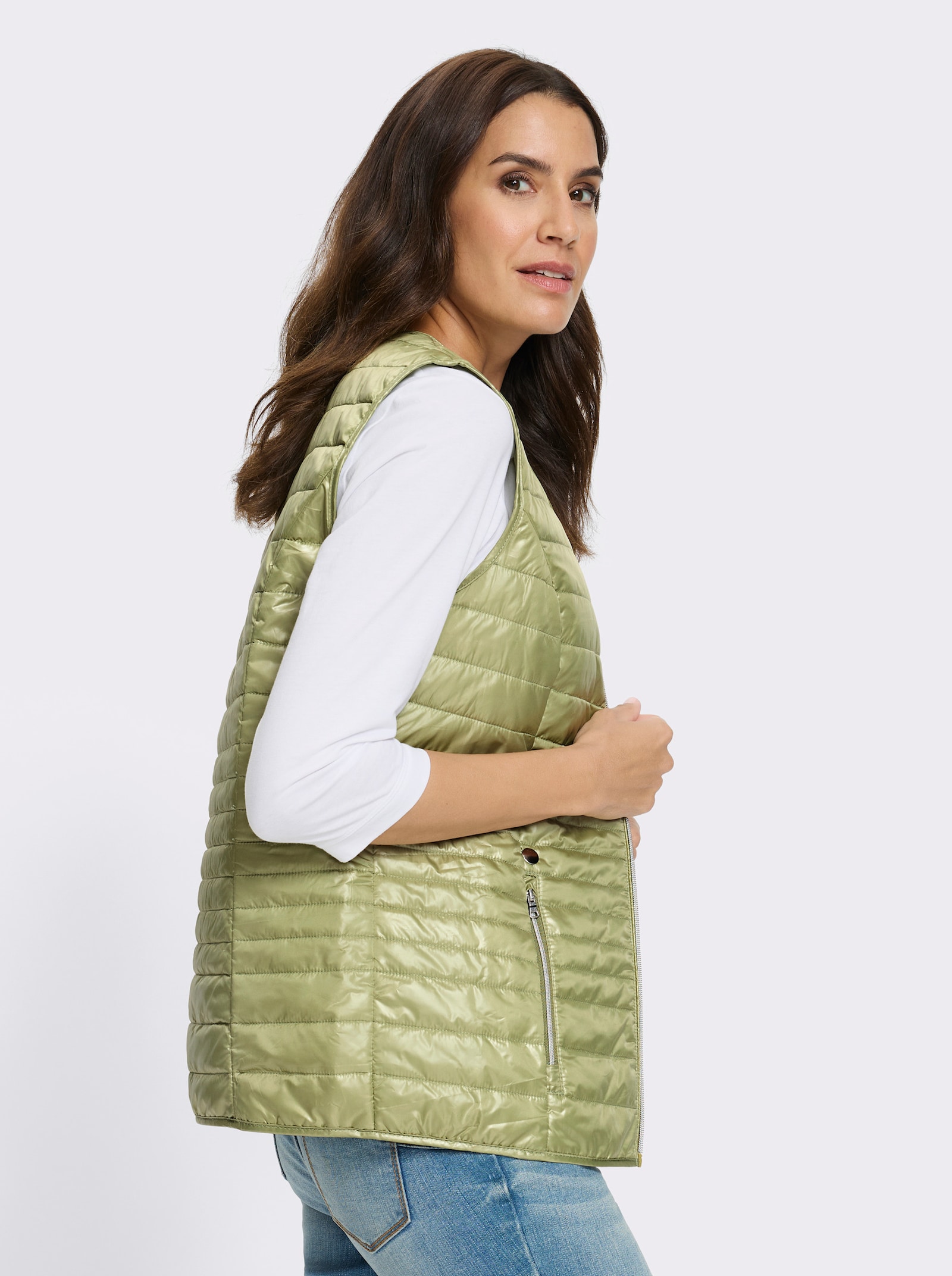 Prošívaná vesta s lehkým vatováním - rákosová