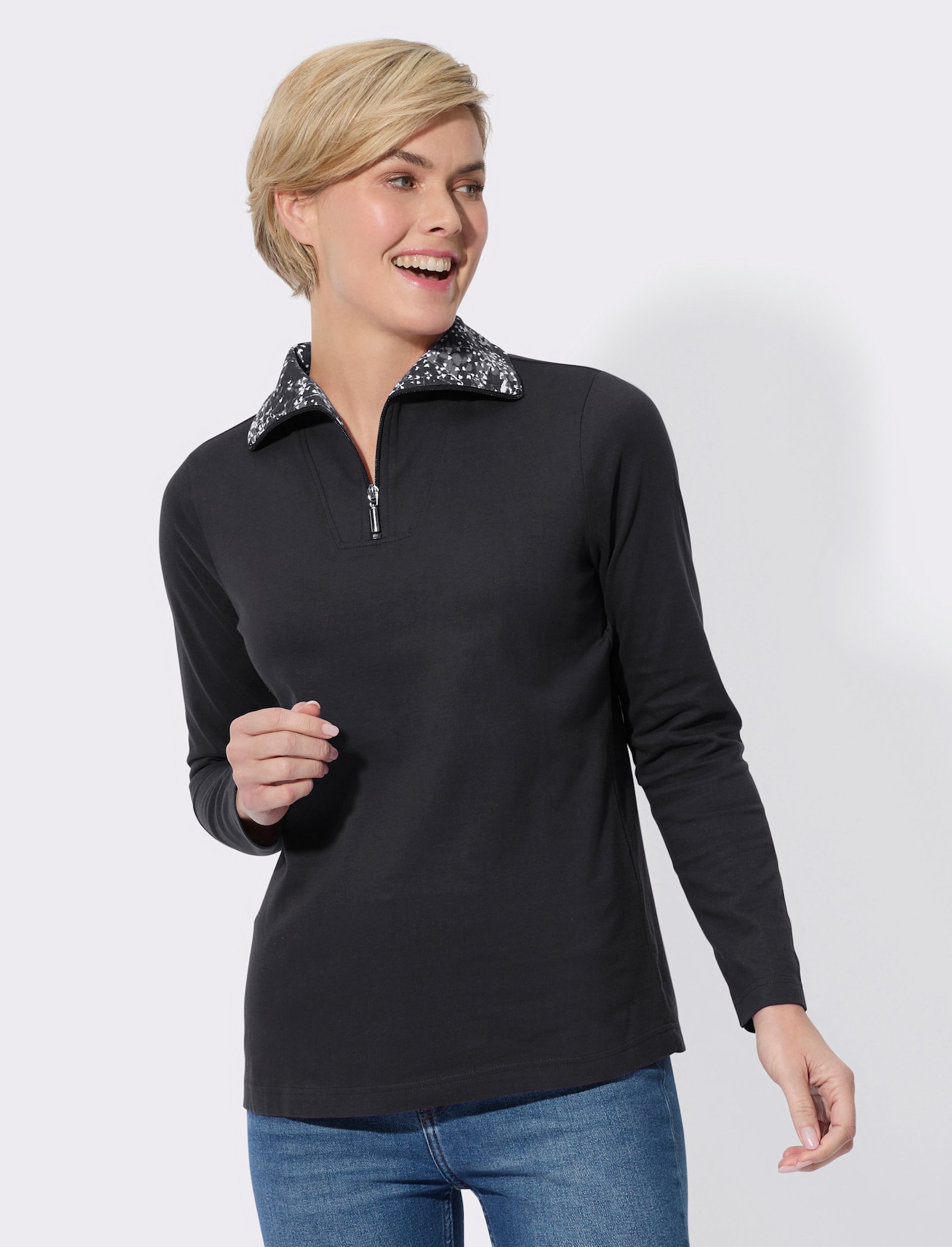 Schipperstrui met gedessineerde binnenkant van de kraag - zwart