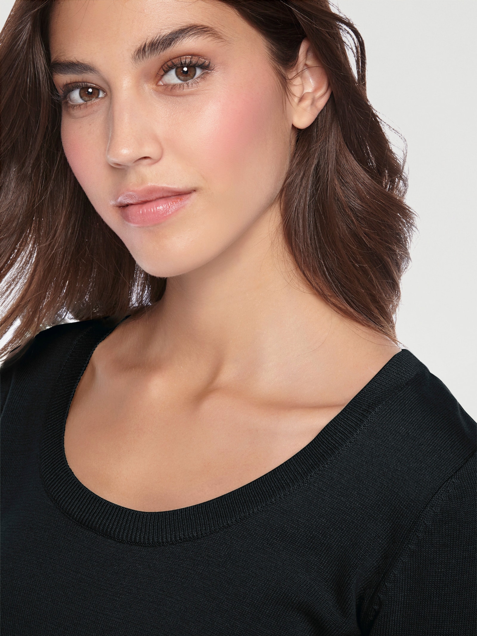 heine Pullover van fijntricot met ronde hals - zwart