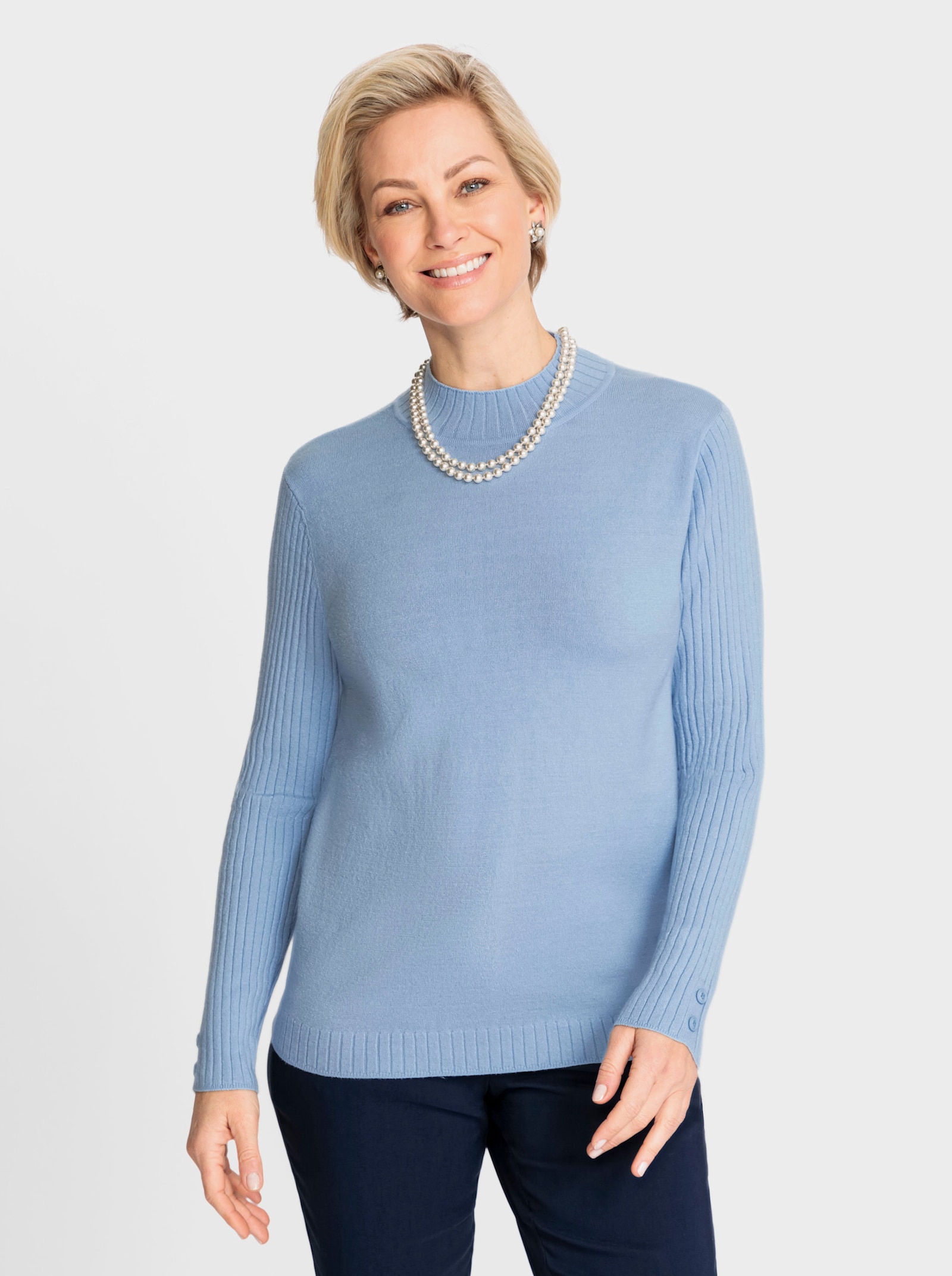Stehkragenpullover mit Zierknöpfen - eisblau